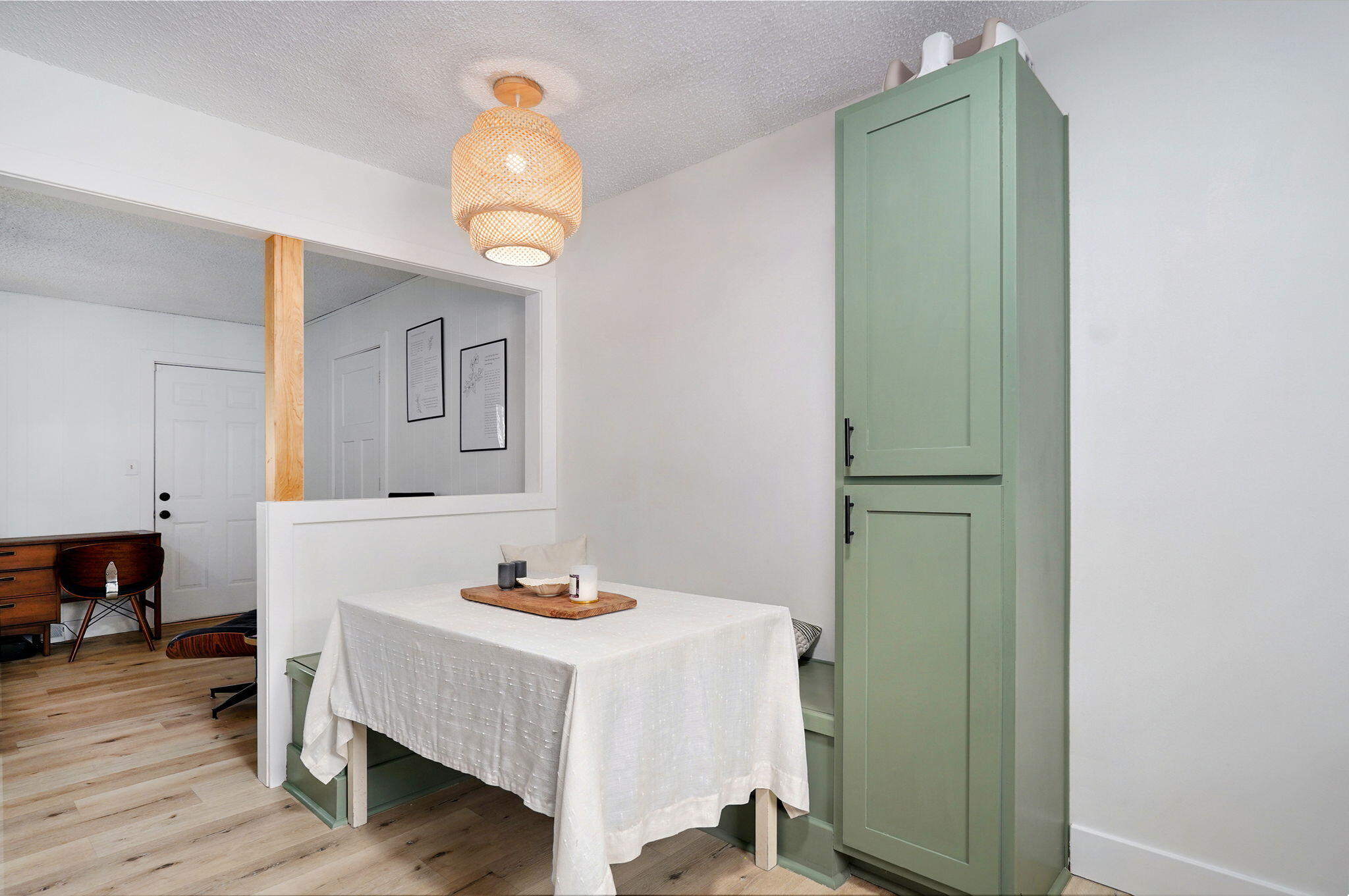 303 East Berkeley Street Property Photo 11