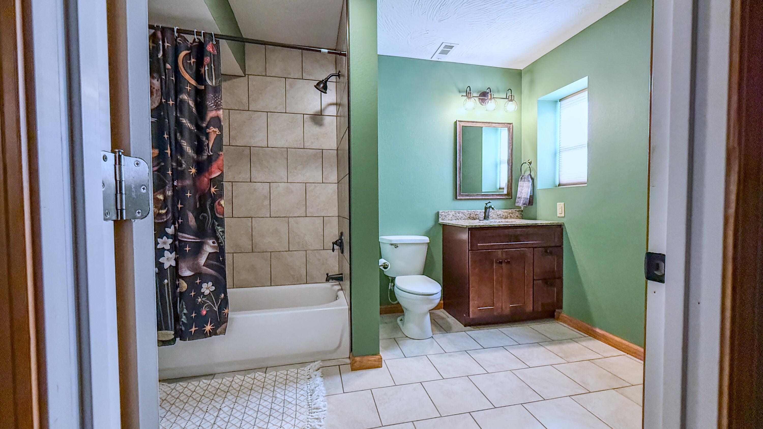 707 East Bryant Avenue Property Photo 34