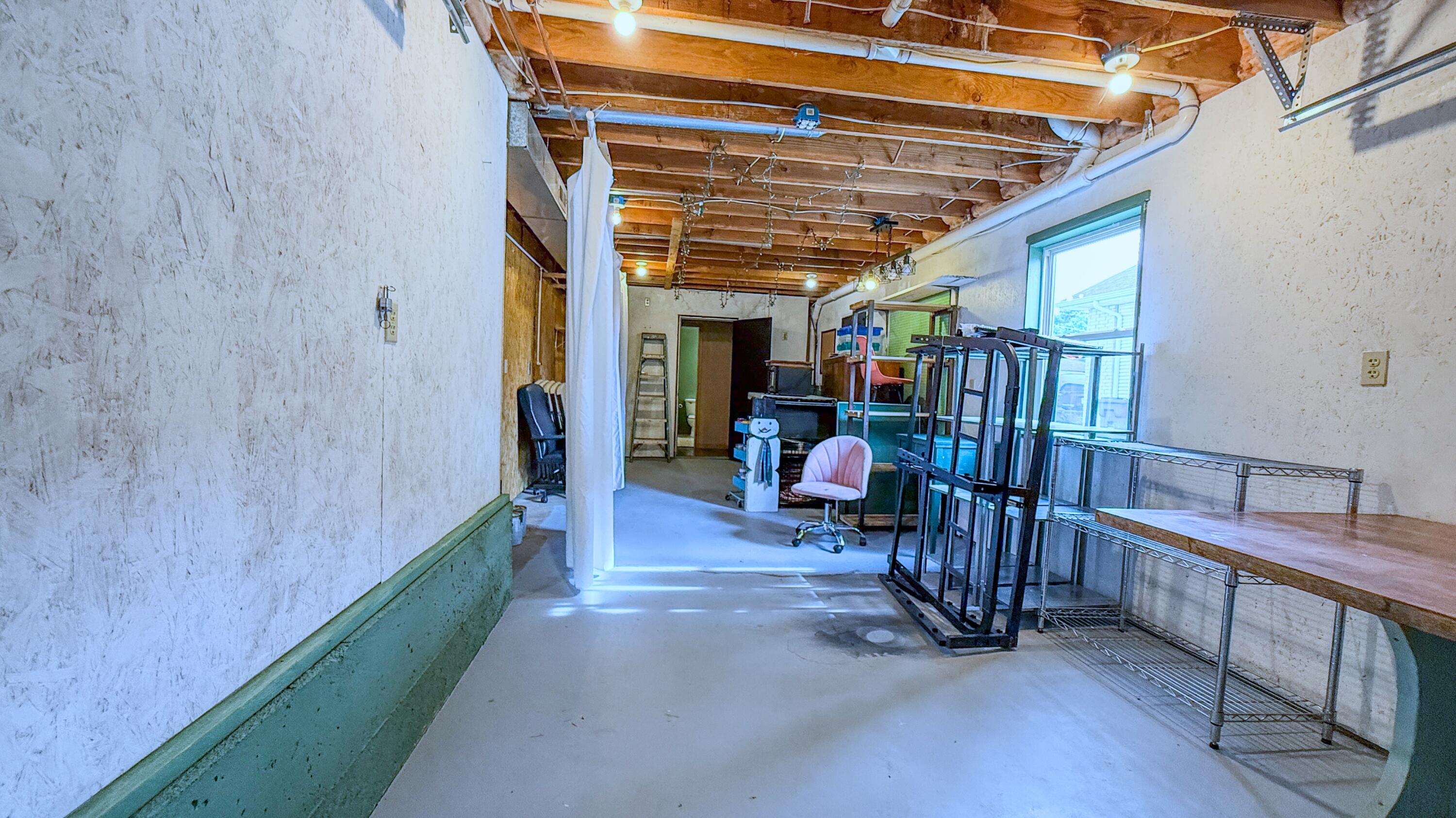 707 East Bryant Avenue Property Photo 36