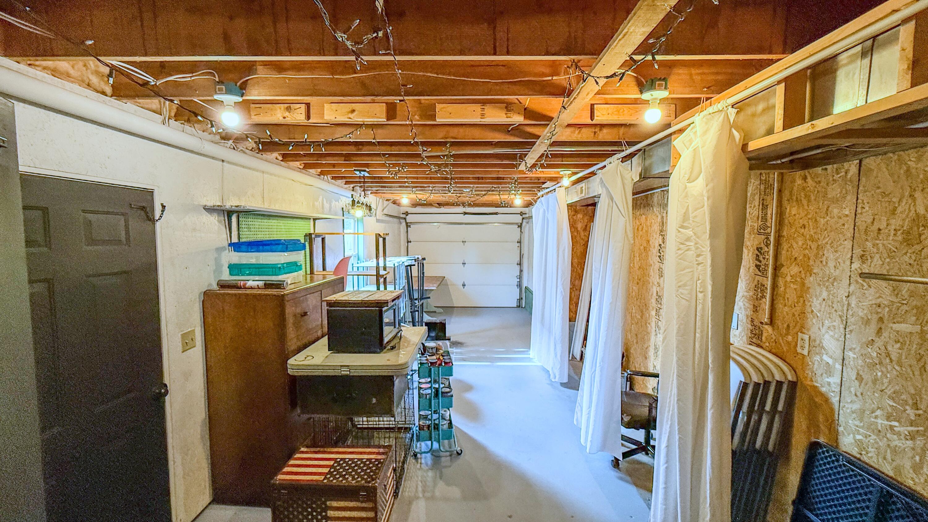 707 East Bryant Avenue Property Photo 37