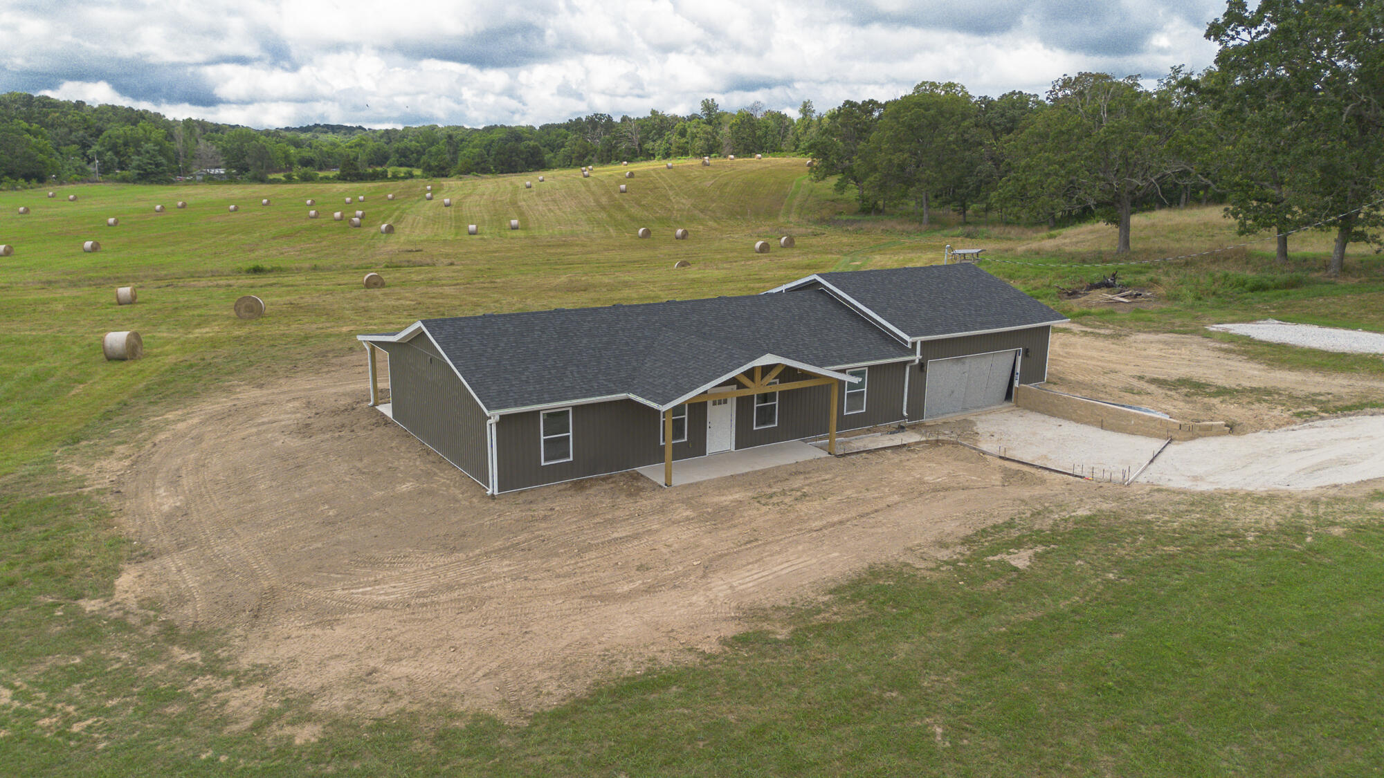 21113 Fr 2020 Property Photo 8