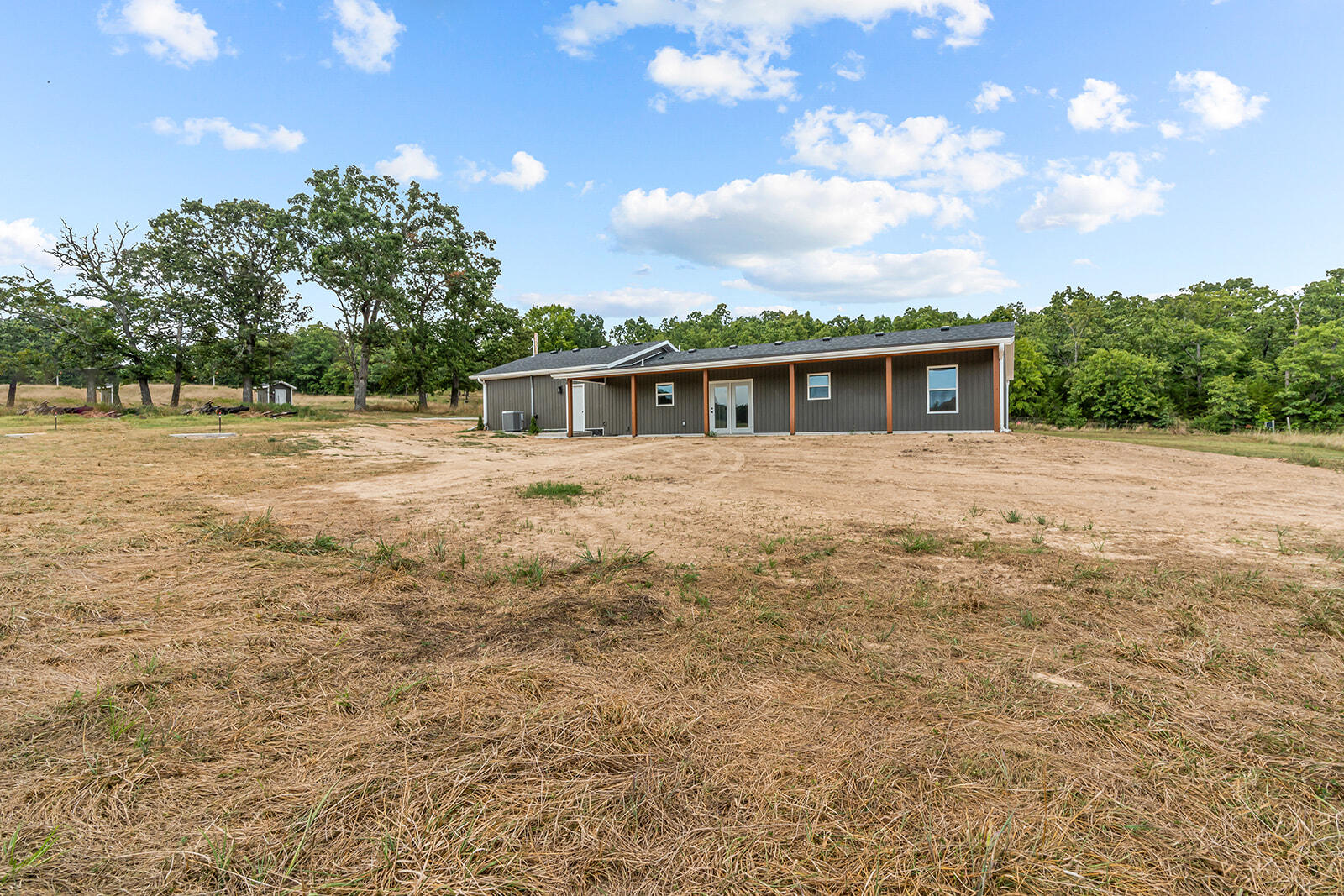21113 Fr 2020 Property Photo 22