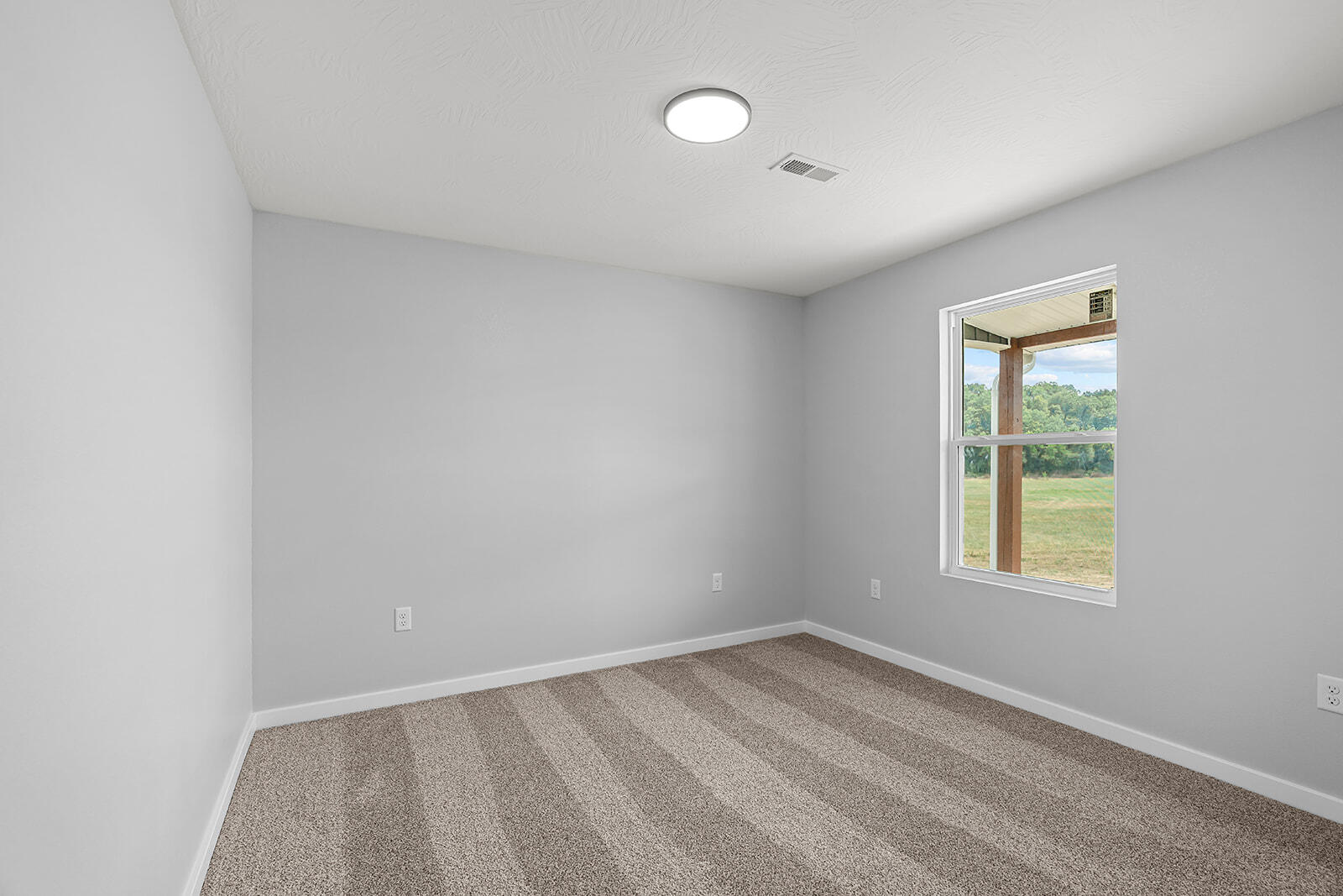 21113 Fr 2020 Property Photo 41