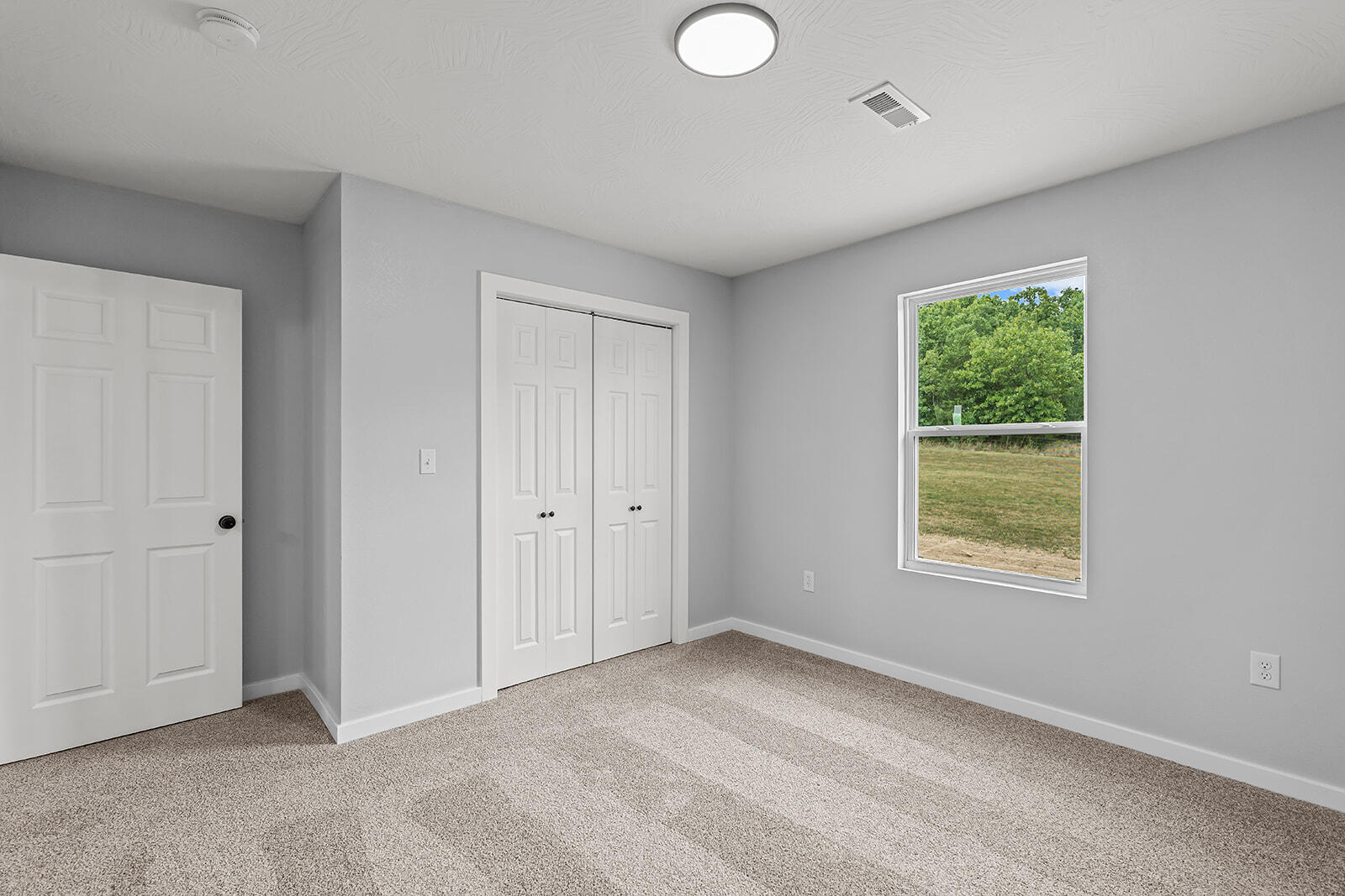 21113 Fr 2020 Property Photo 43