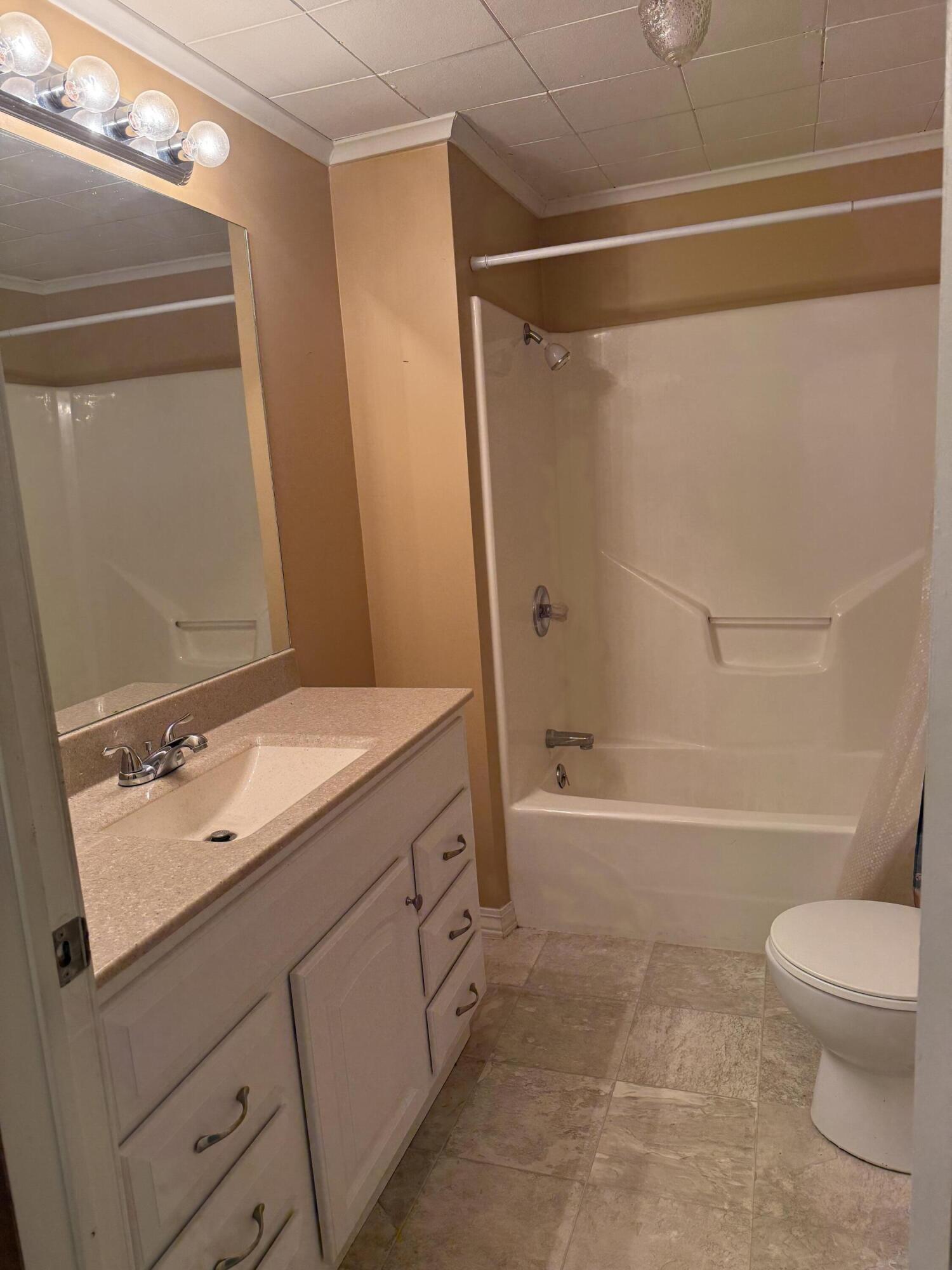 7915 Highway Z Highway Property Photo 13