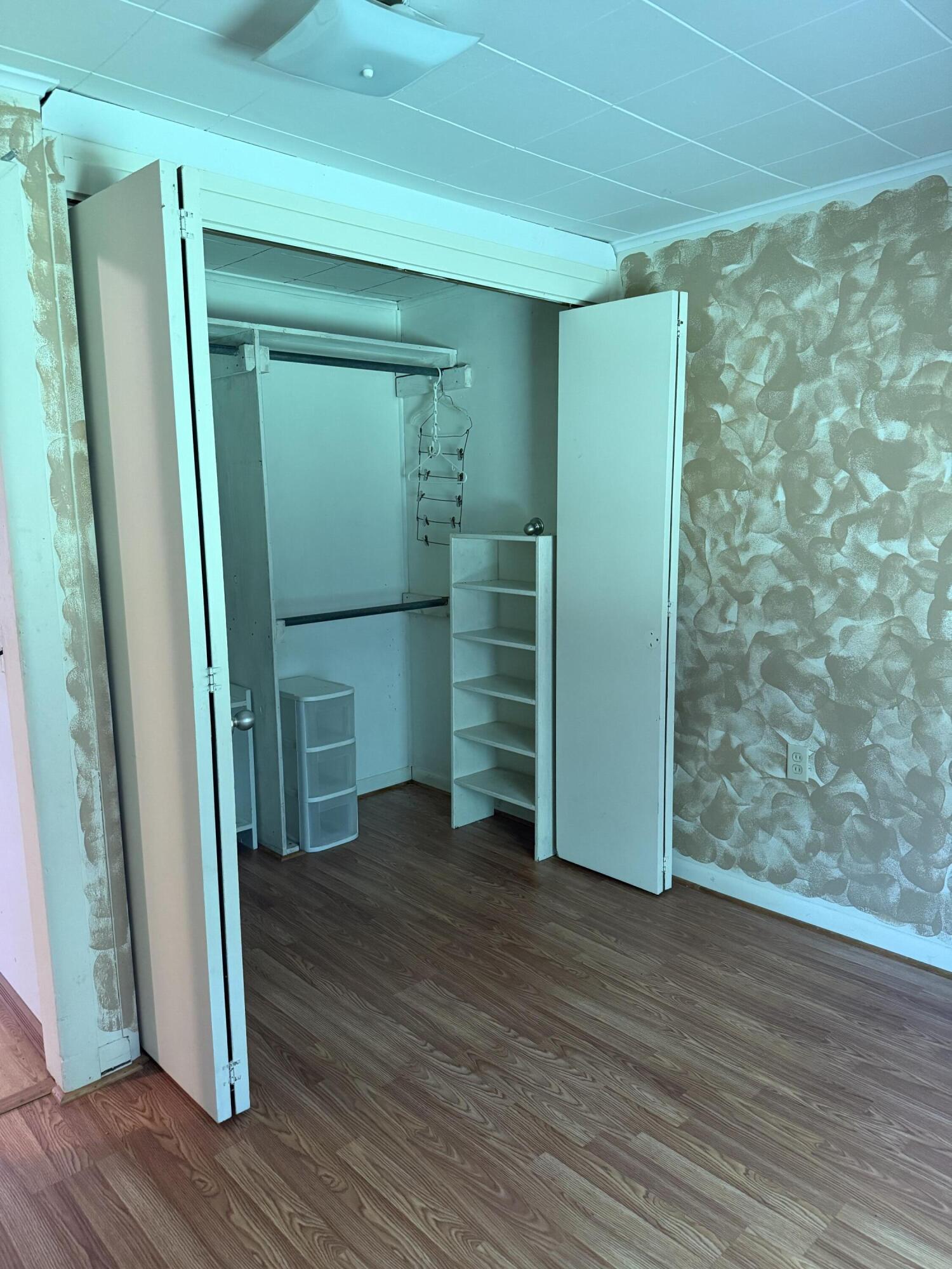 7915 Highway Z Highway Property Photo 16