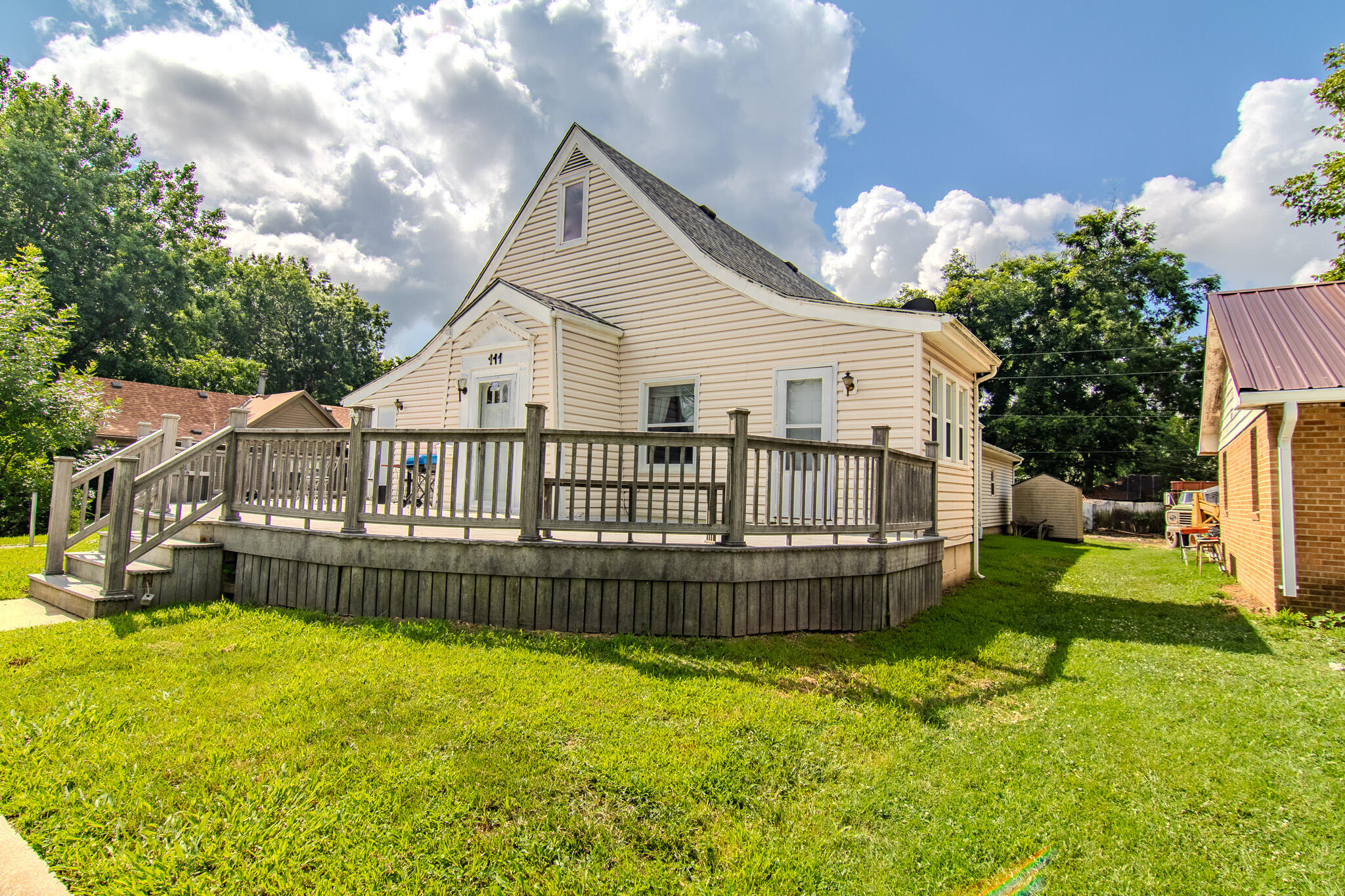 111 West Walnut Street