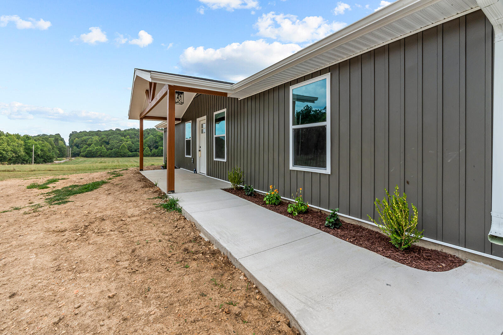 21113 Fr 2020 Property Photo 22