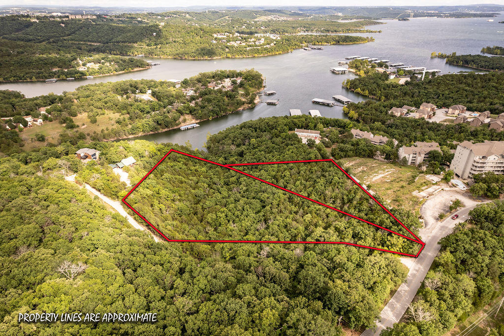2028 Indian Point Road Property Photo 4
