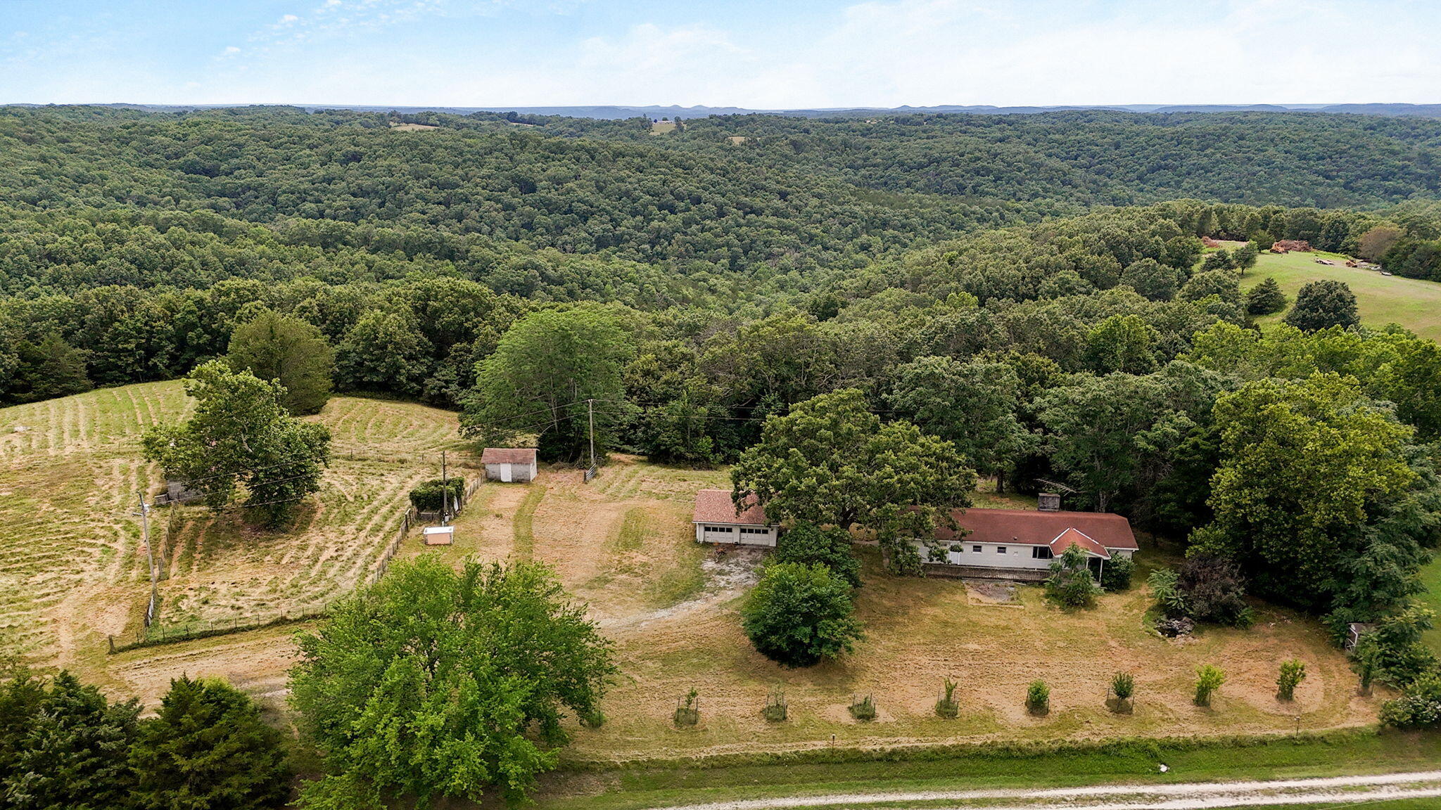 625 Hardin Hills Drive Property Photo 1