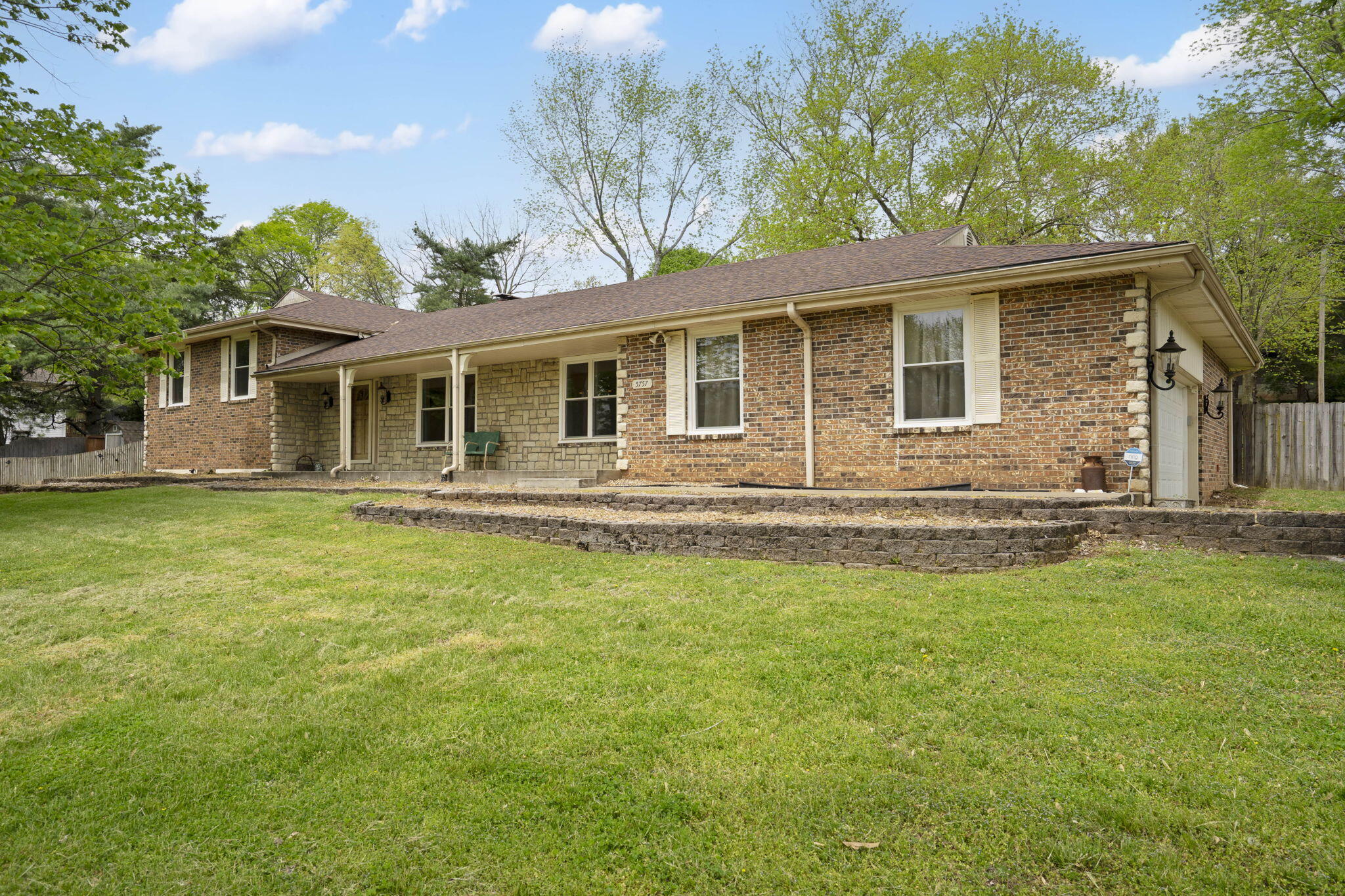 5757 East Meadowmere Street Property Photo 1