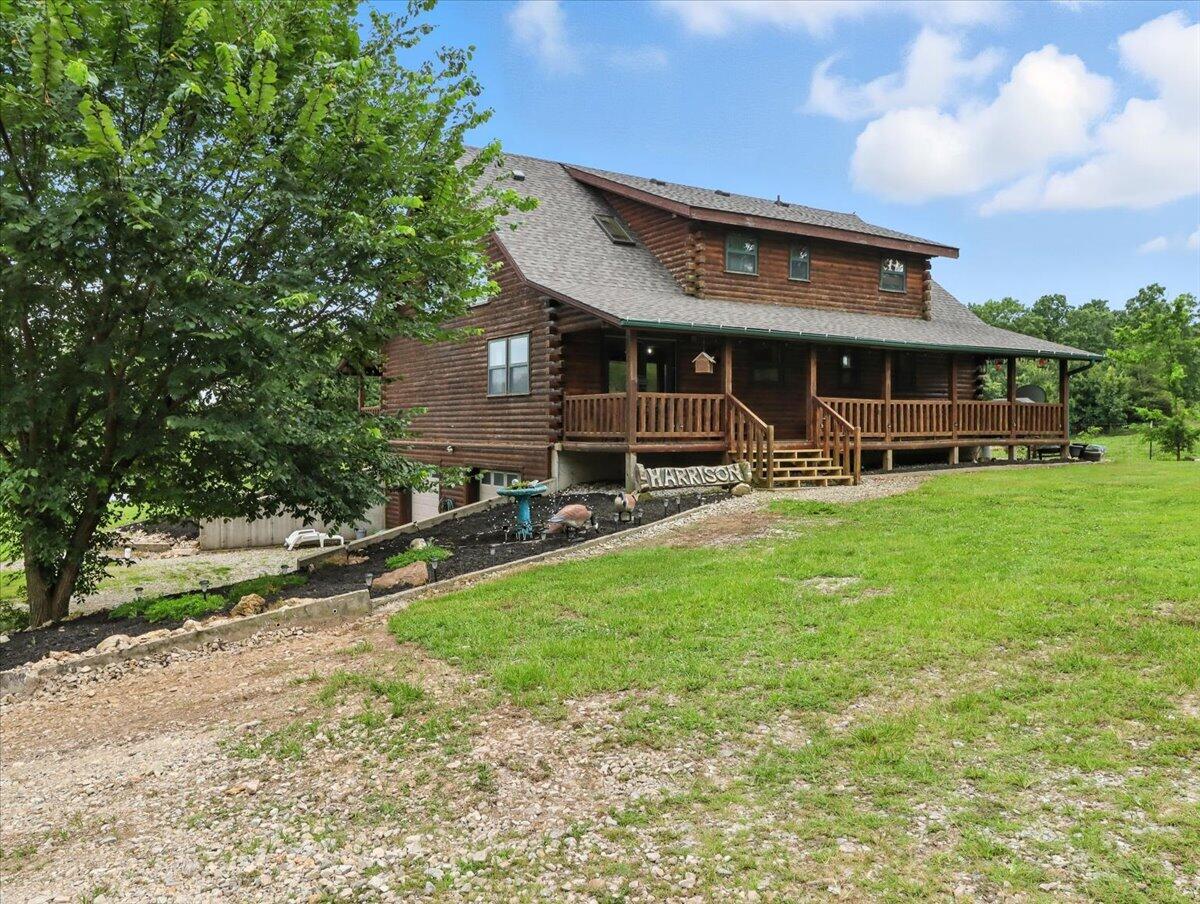 4117 Private Road 7201 Property Photo 1