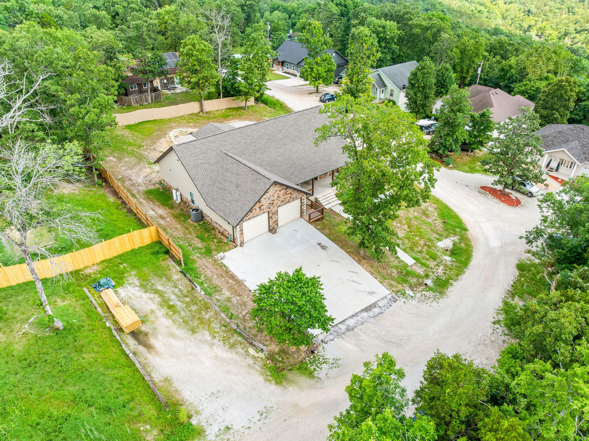 122 Thomas Eugene Drive Property Photo 37