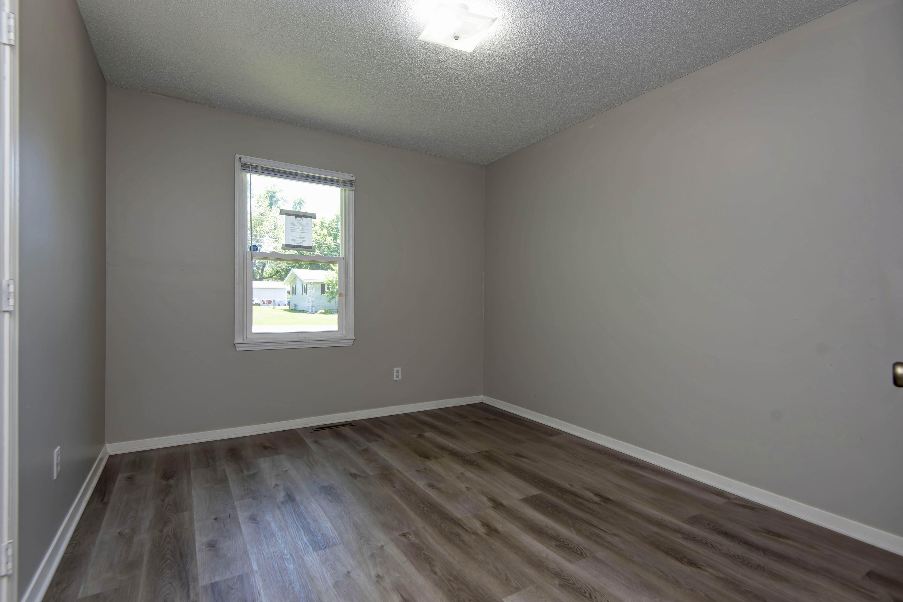 3965 West Young Street Property Photo 9