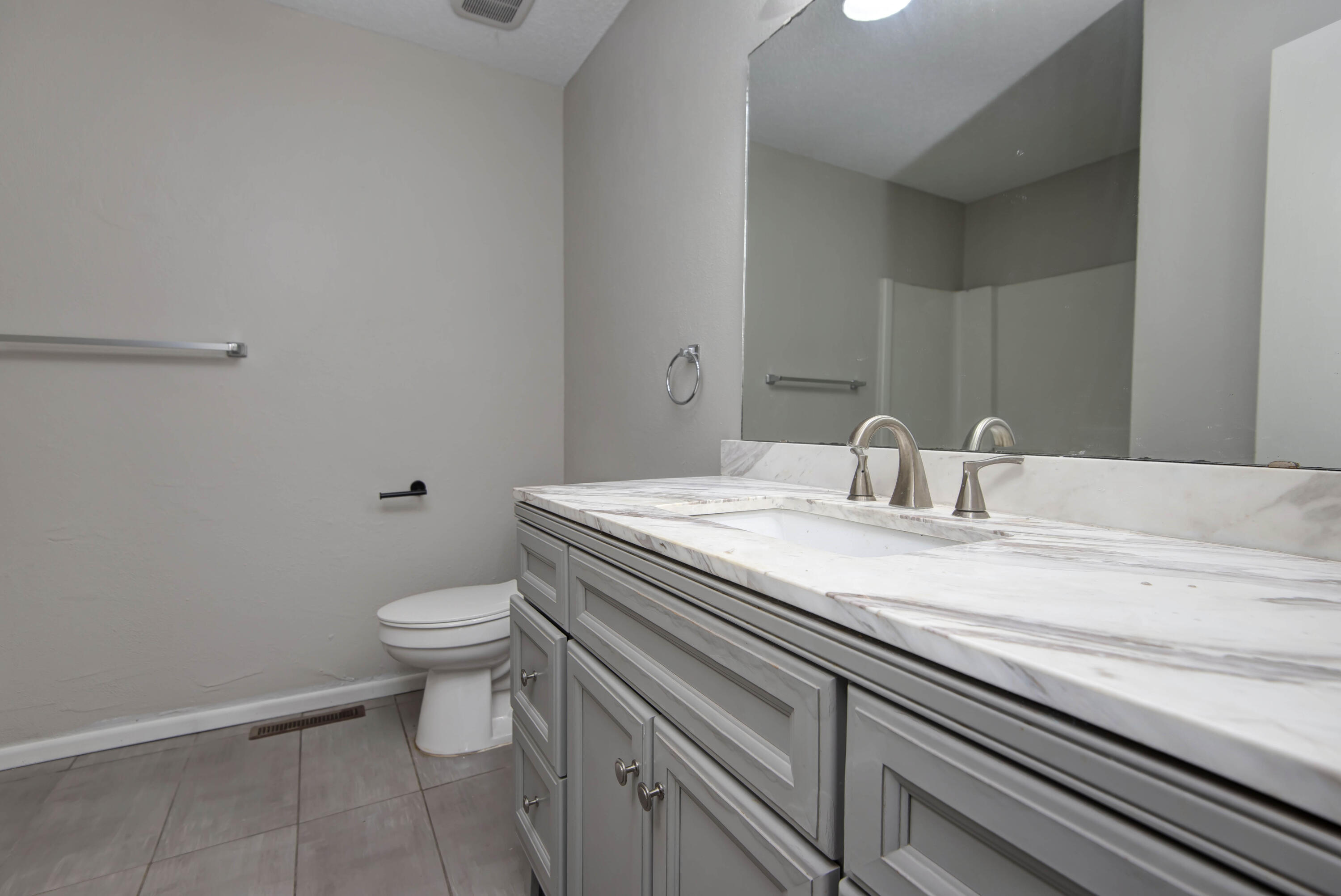3965 West Young Street Property Photo 13