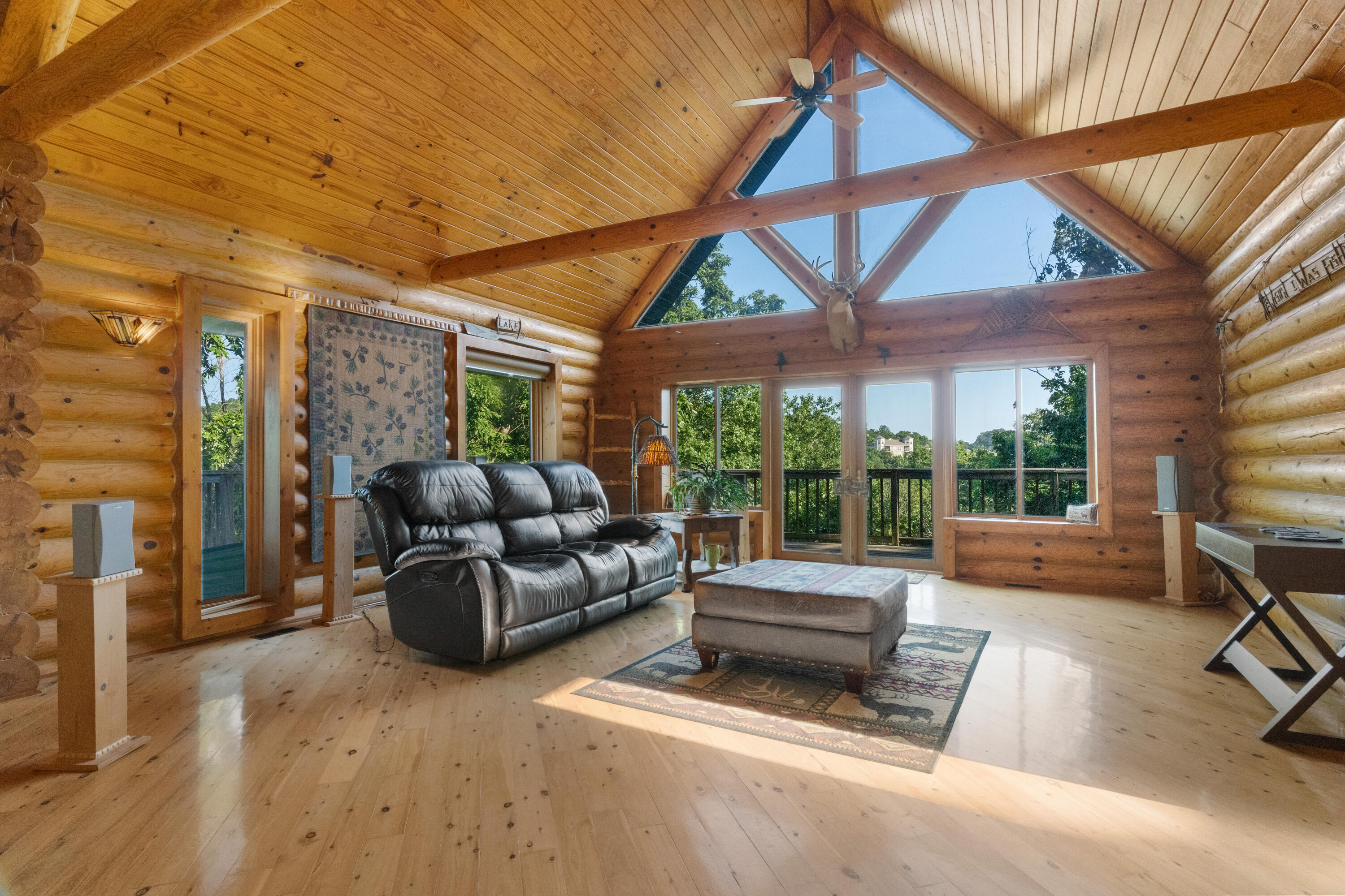 1829 Pokeberry Lane Property Photo 10