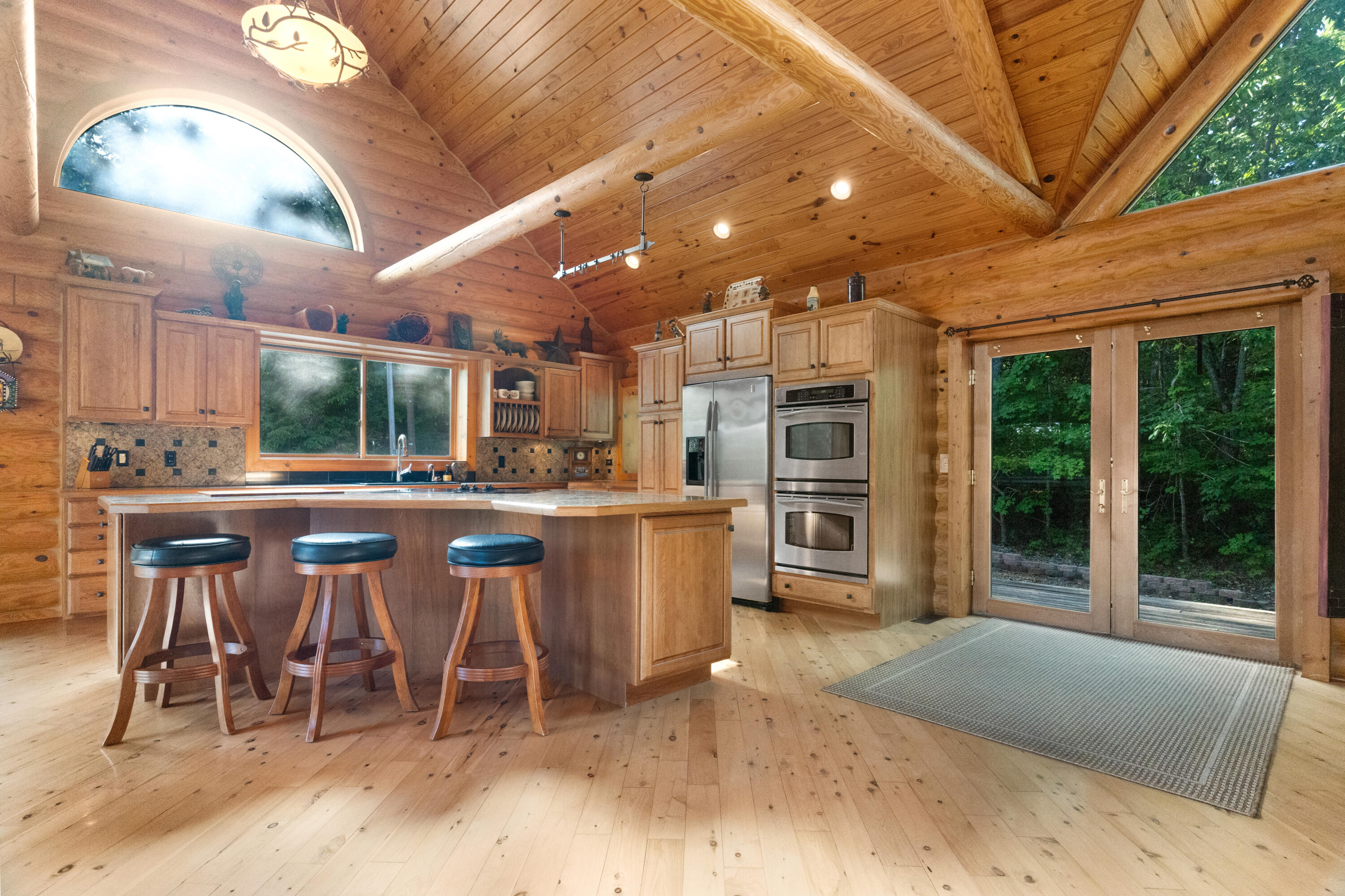 1829 Pokeberry Lane Property Photo 12