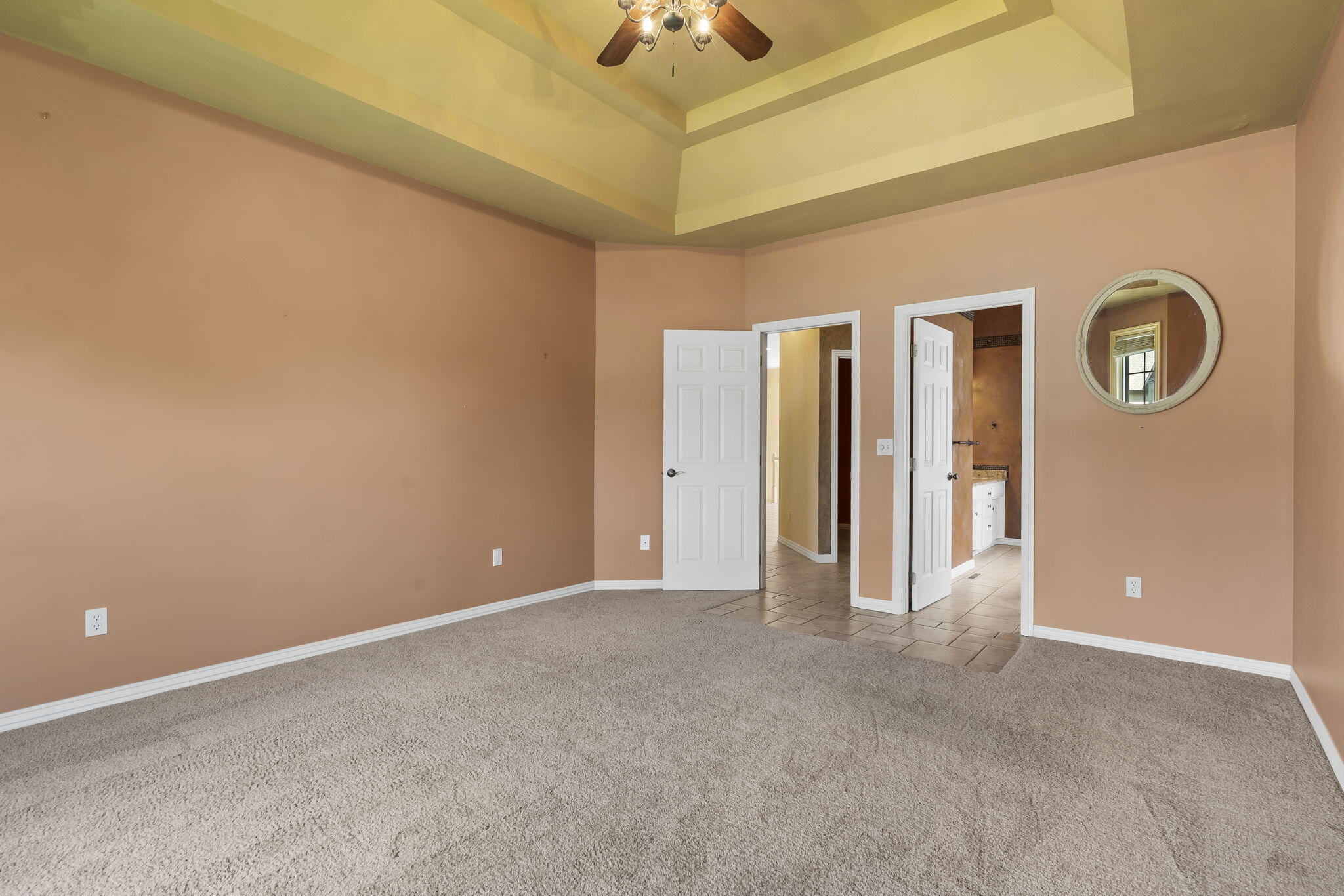 966 South Carriage Avenue Property Photo 13