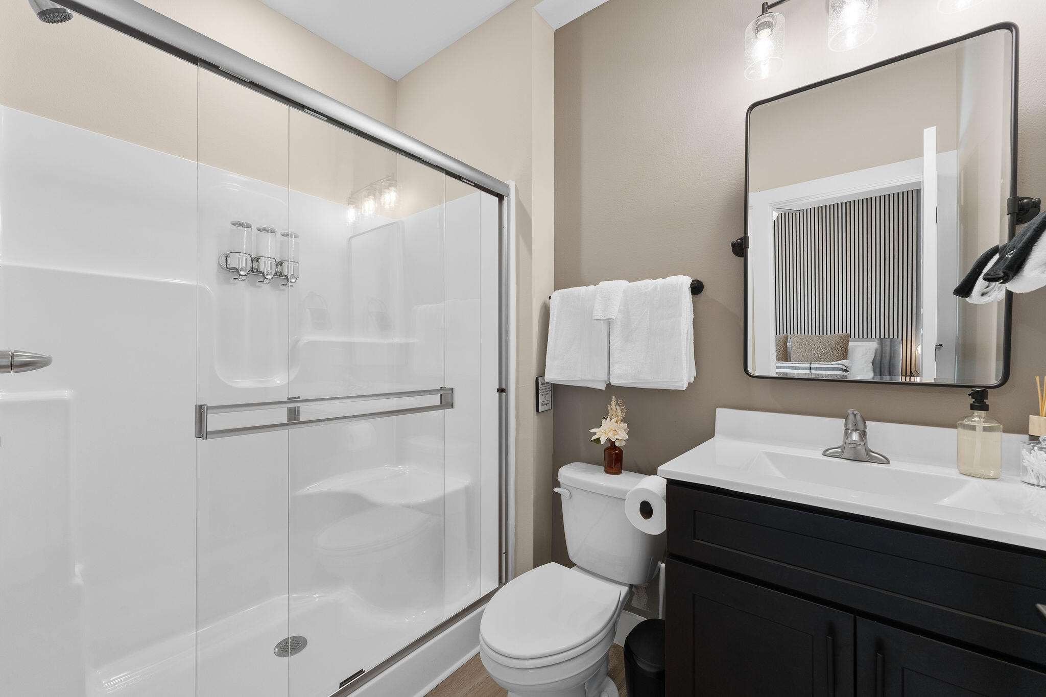 140 David Shawn Drive Property Photo 9