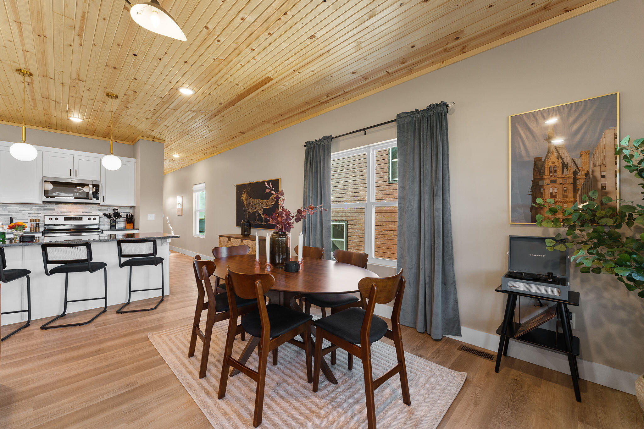 140 David Shawn Drive Property Photo 15