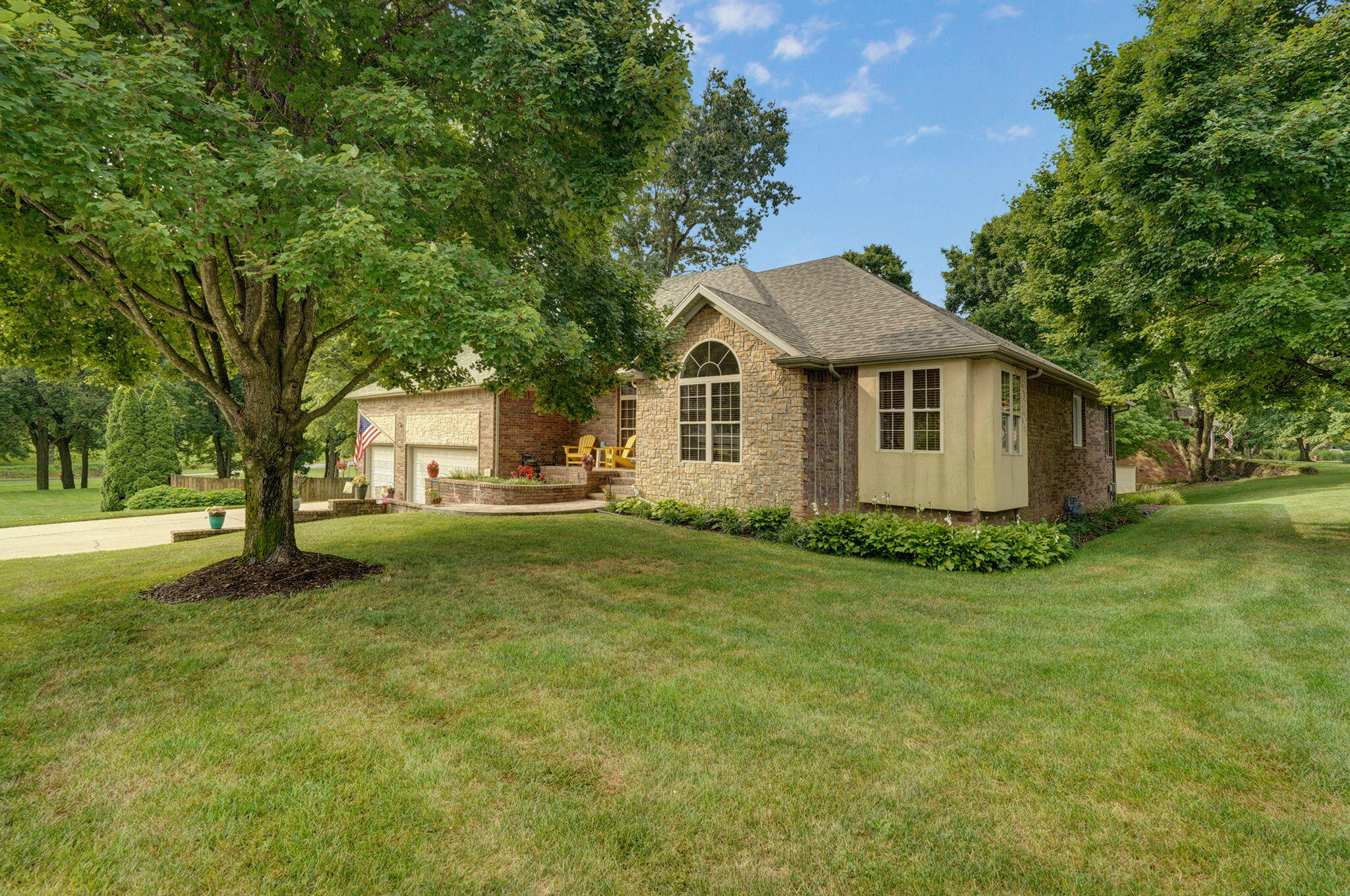 2510 West Scenic Drive Property Photo 1