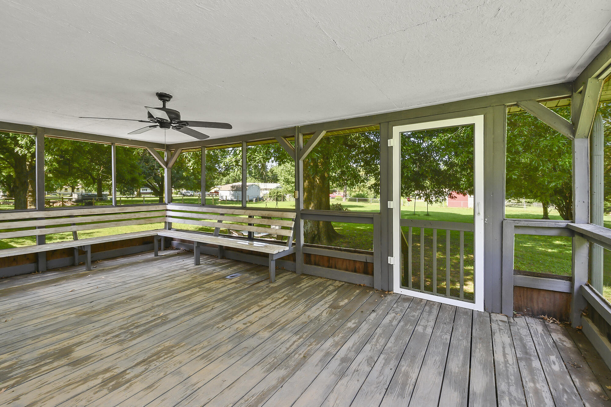 613 South Miller Road Property Photo 28