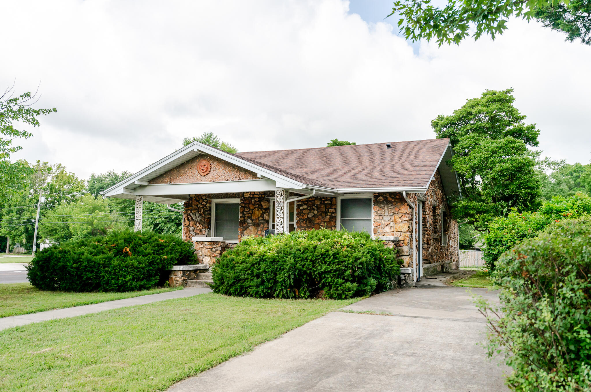 900 5th Street Property Photo 2