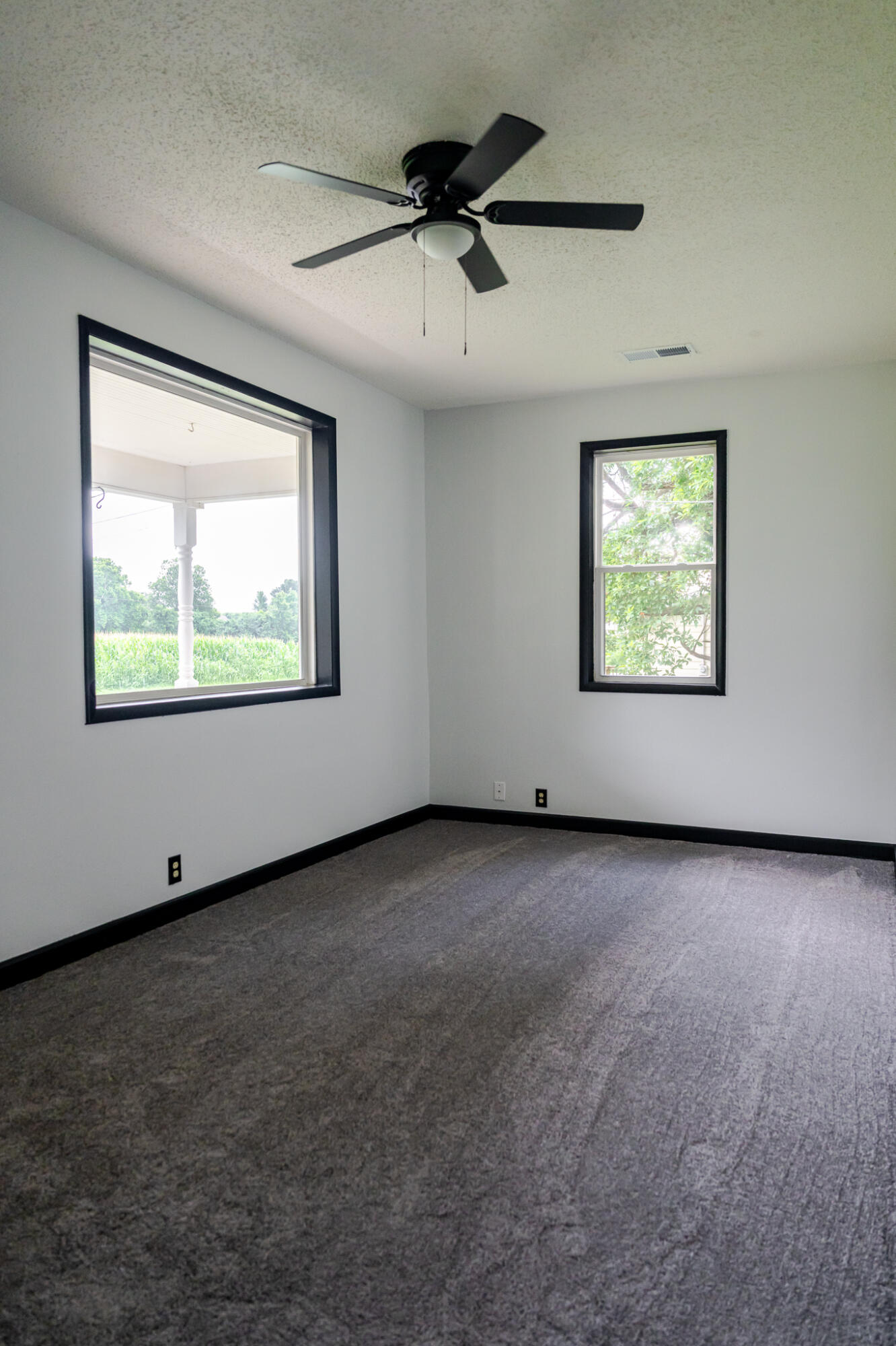 207 North Gibbs Avenue Property Photo 9