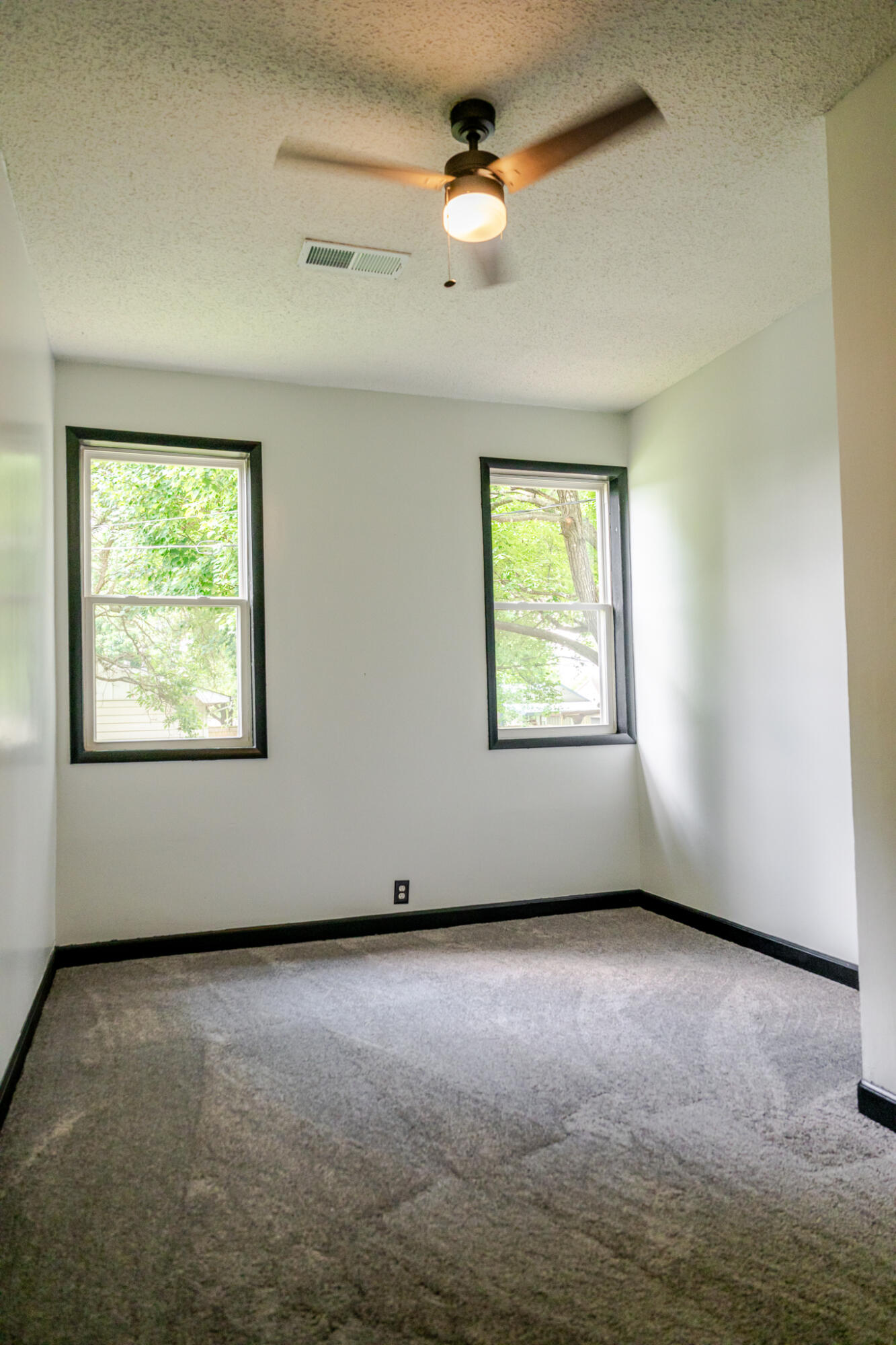 207 North Gibbs Avenue Property Photo 12