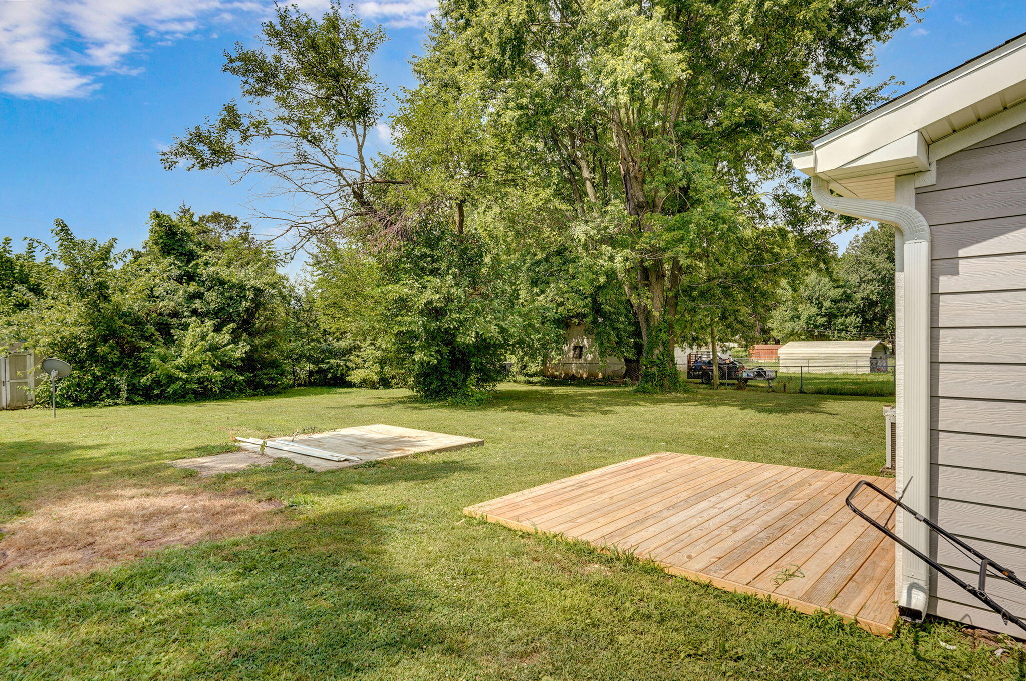 116 East Hadley Street Property Photo 22