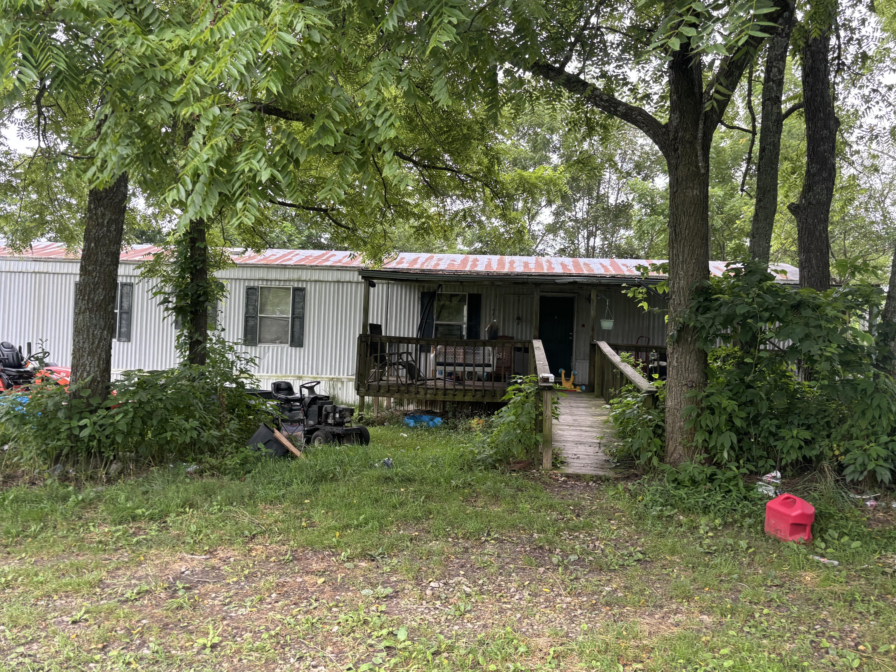 3762 Wolfe Drive Drive