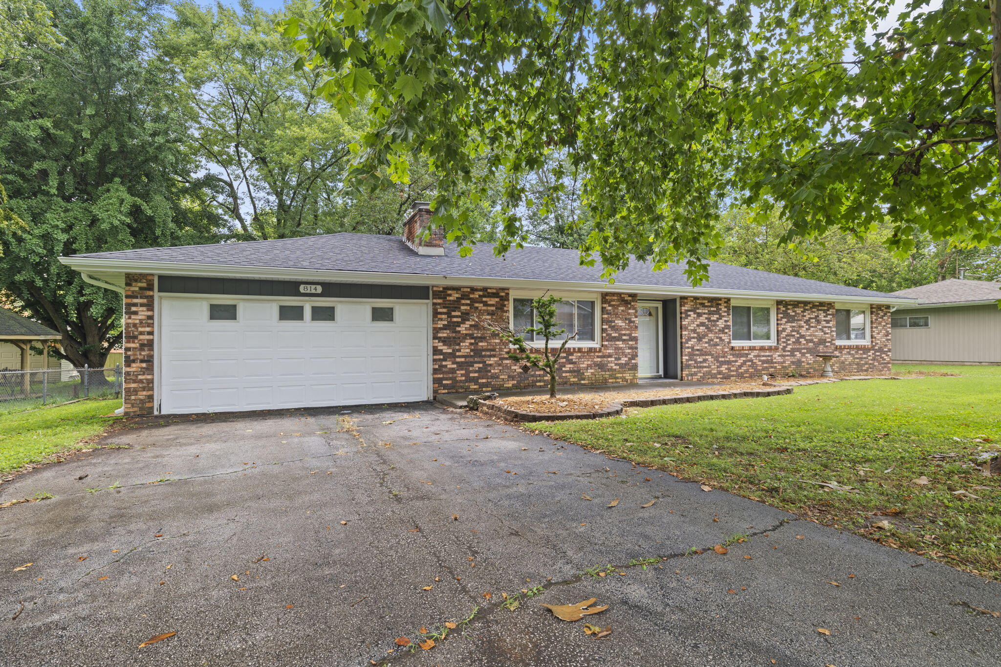 814 East Rodgers Street Property Photo 2