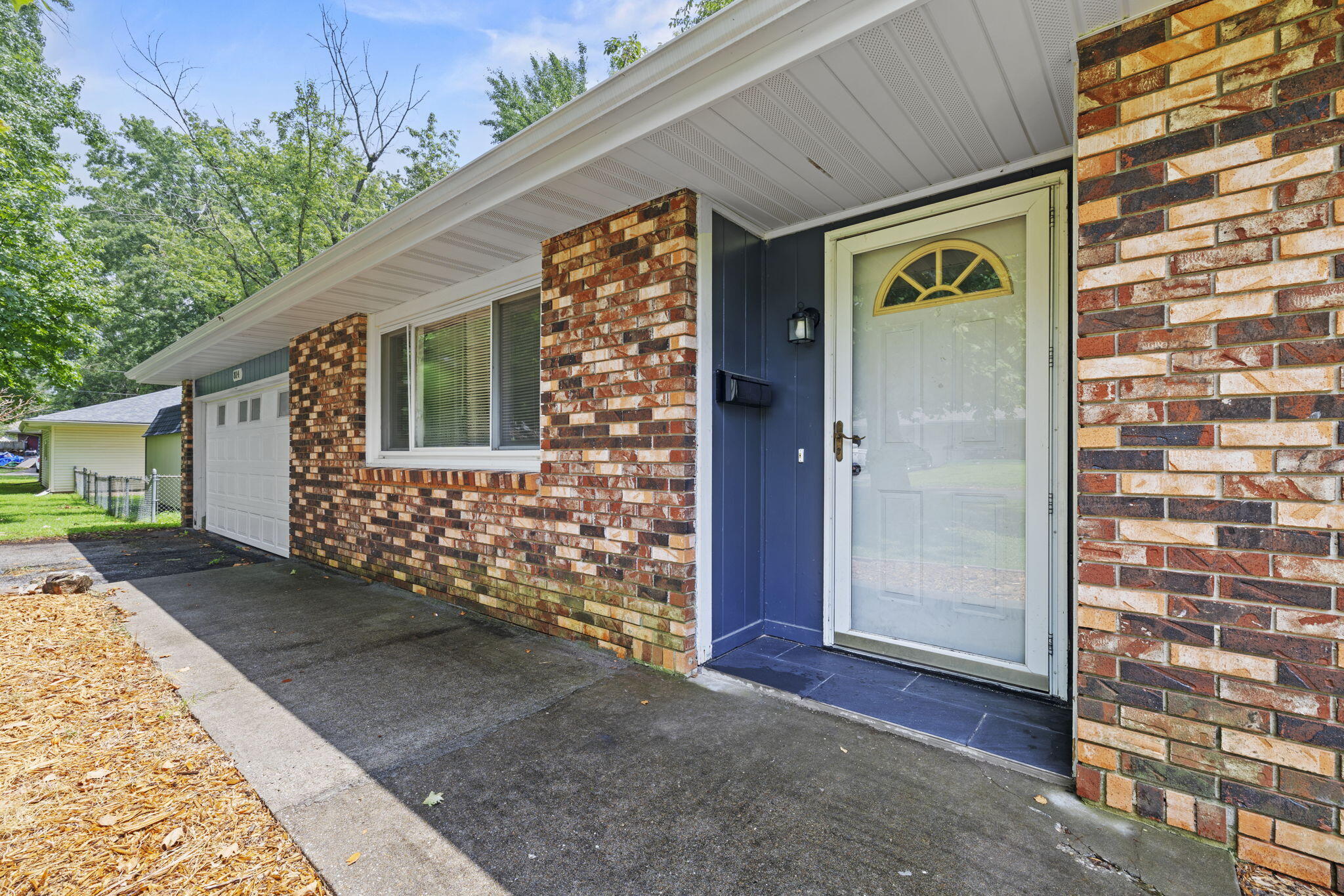 814 East Rodgers Street Property Photo 3