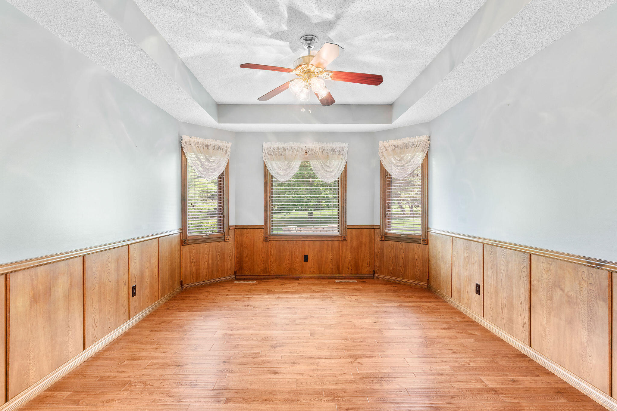 2050 North Steeple Chase Court Property Photo 8