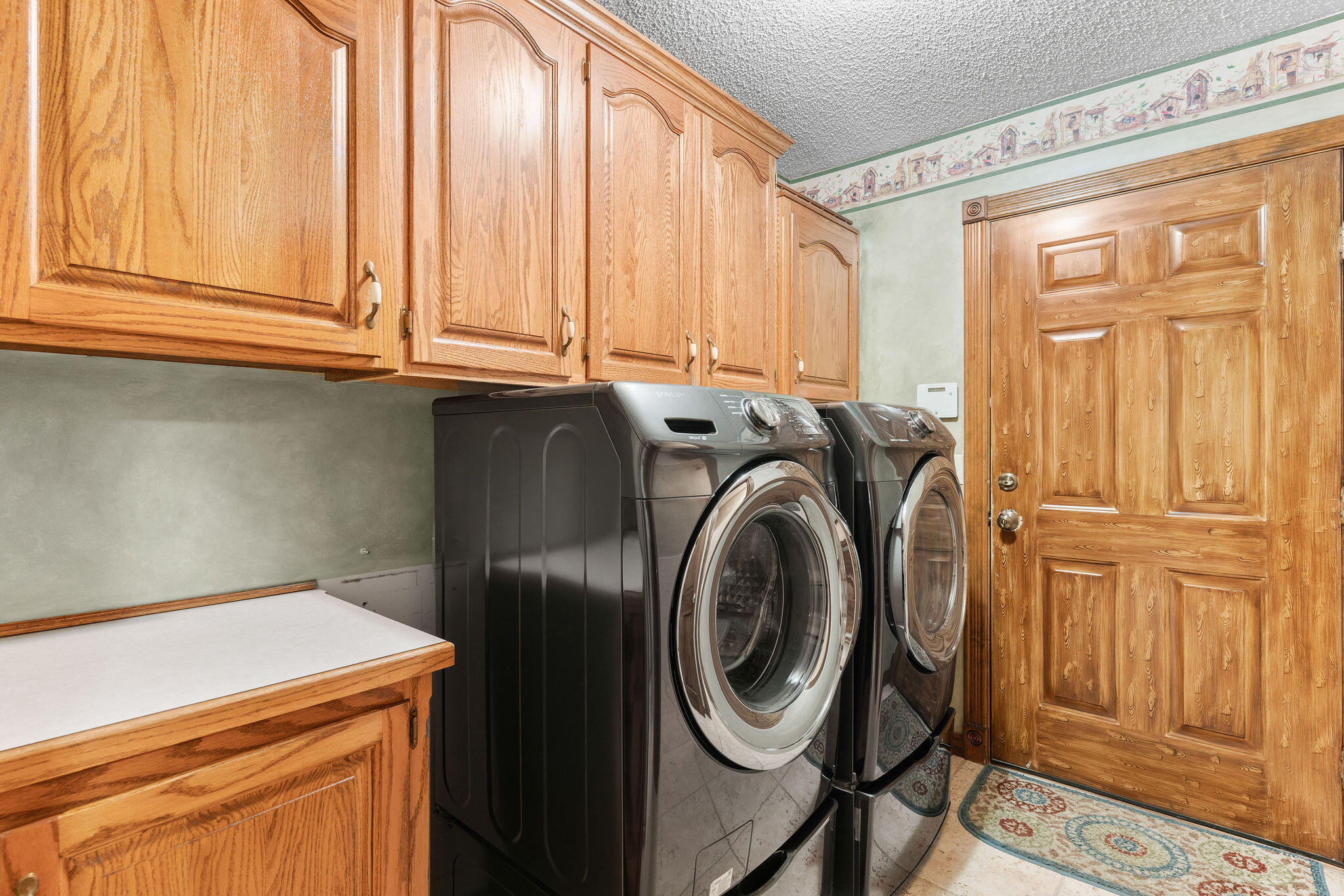 2050 North Steeple Chase Court Property Photo 9