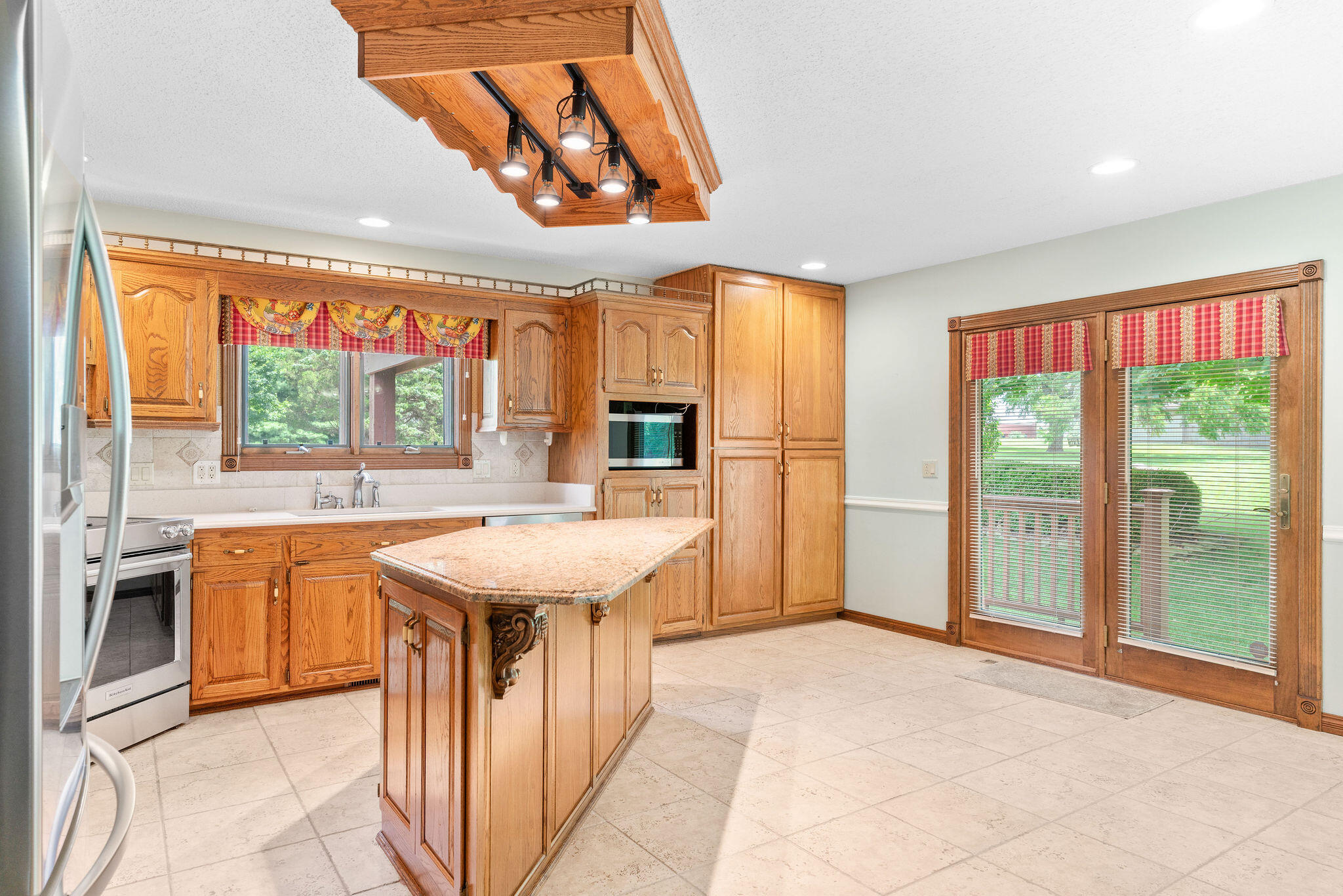 2050 North Steeple Chase Court Property Photo 14