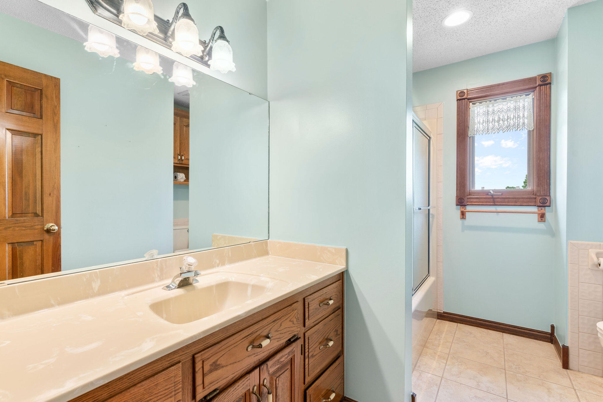 2050 North Steeple Chase Court Property Photo 21