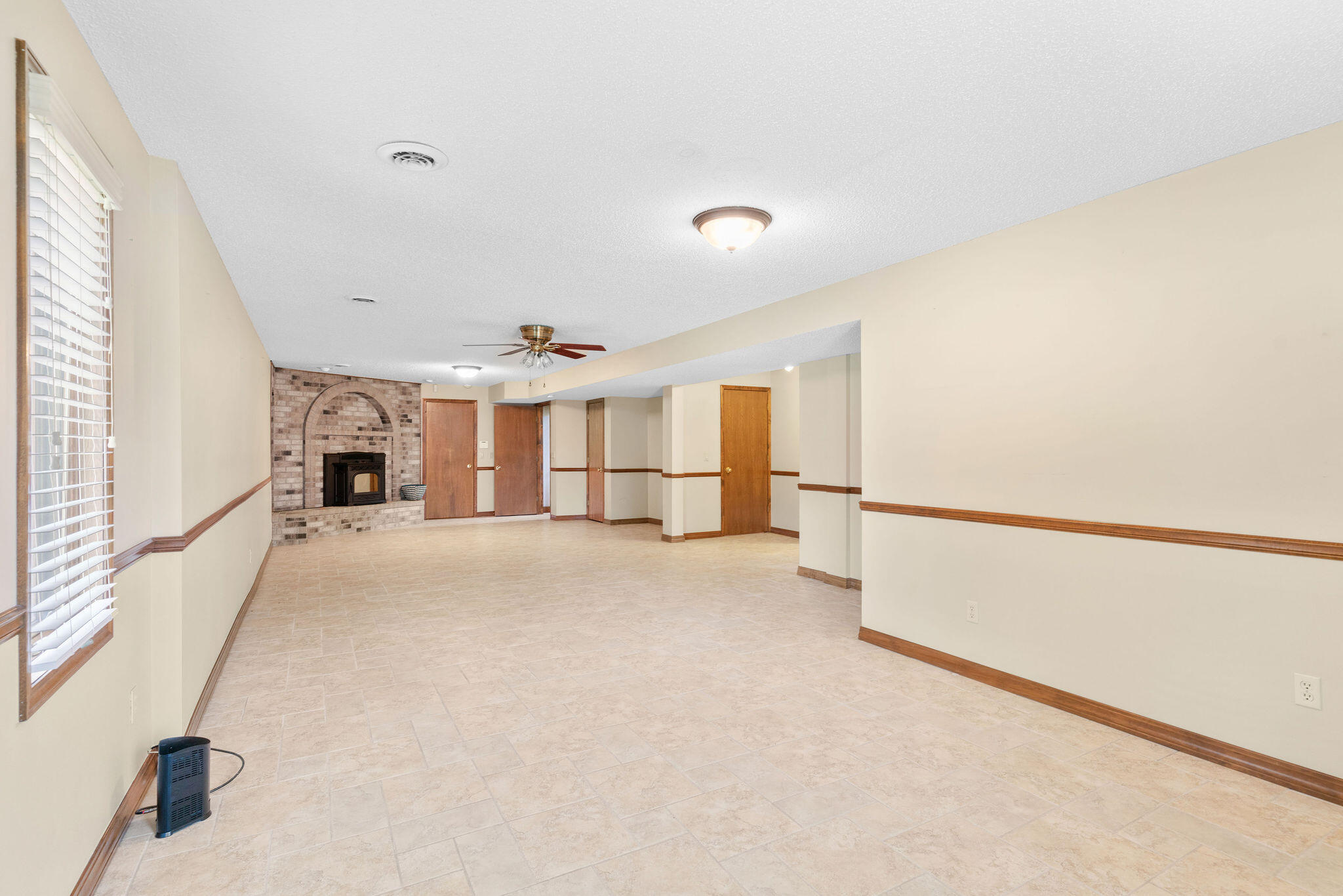 2050 North Steeple Chase Court Property Photo 28
