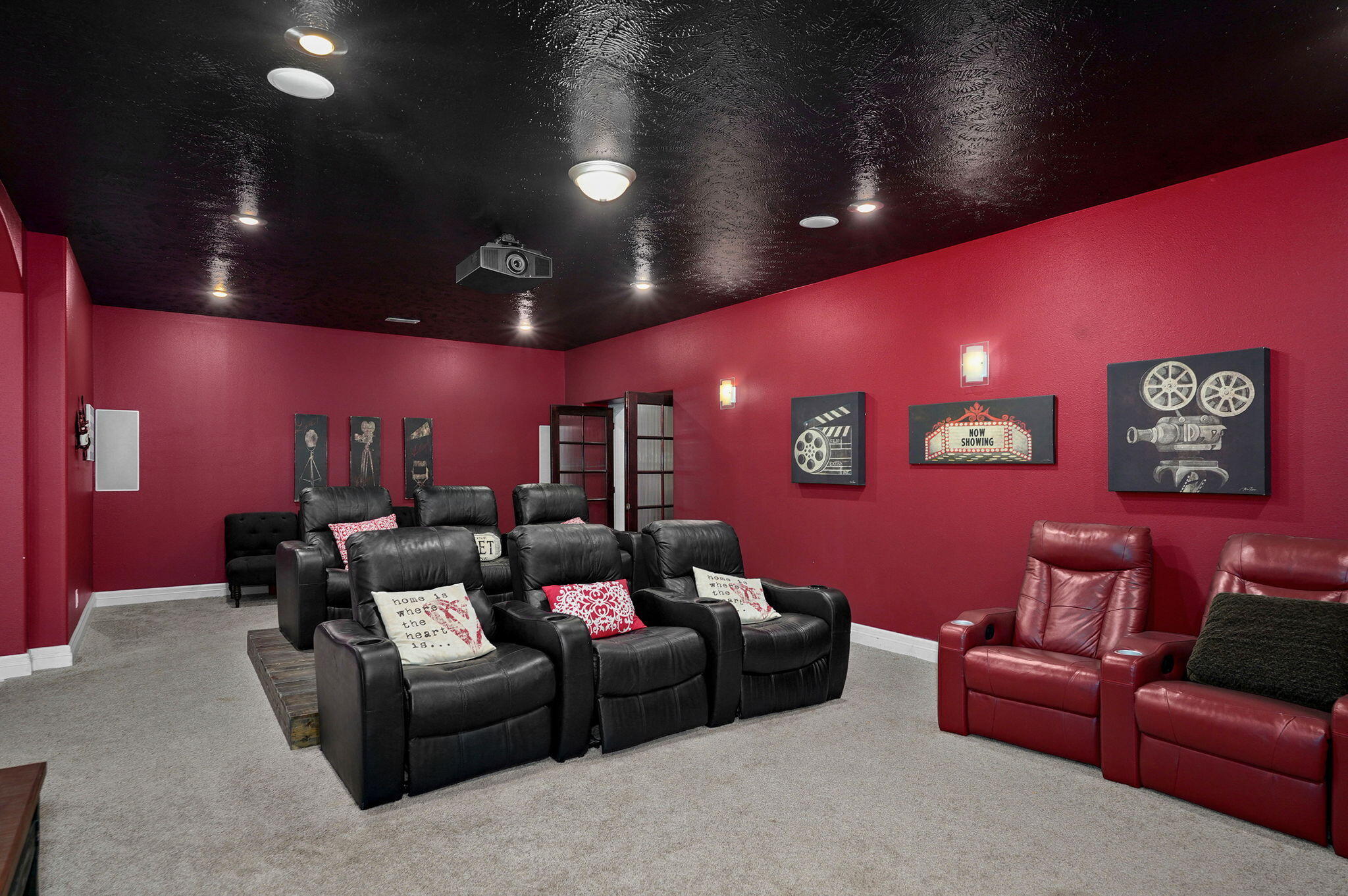 7906 West Farm Road 94 Property Photo 10