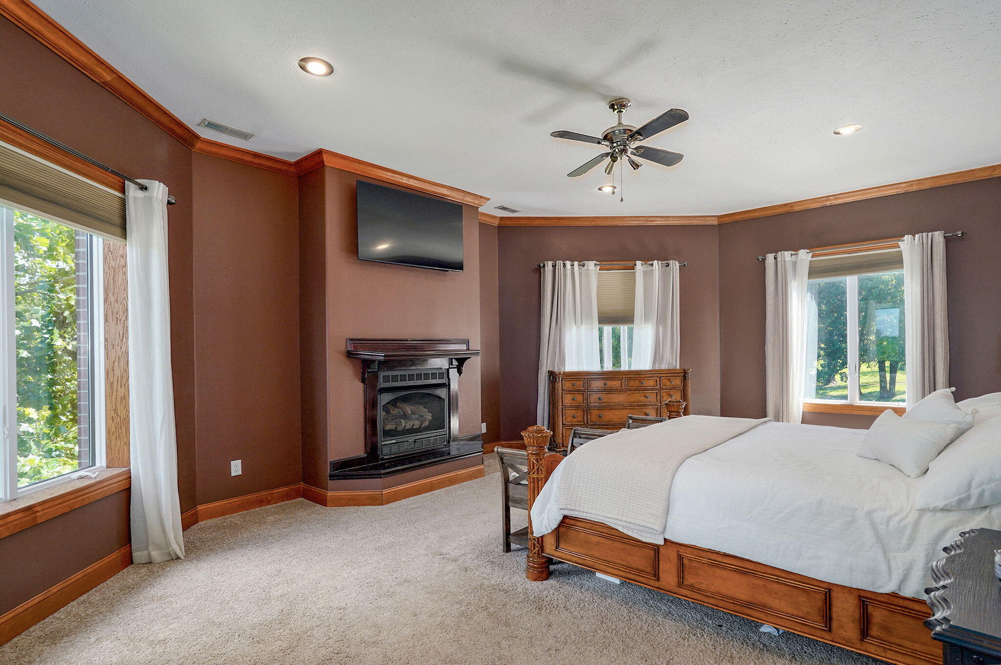 7906 West Farm Road 94 Property Photo 20