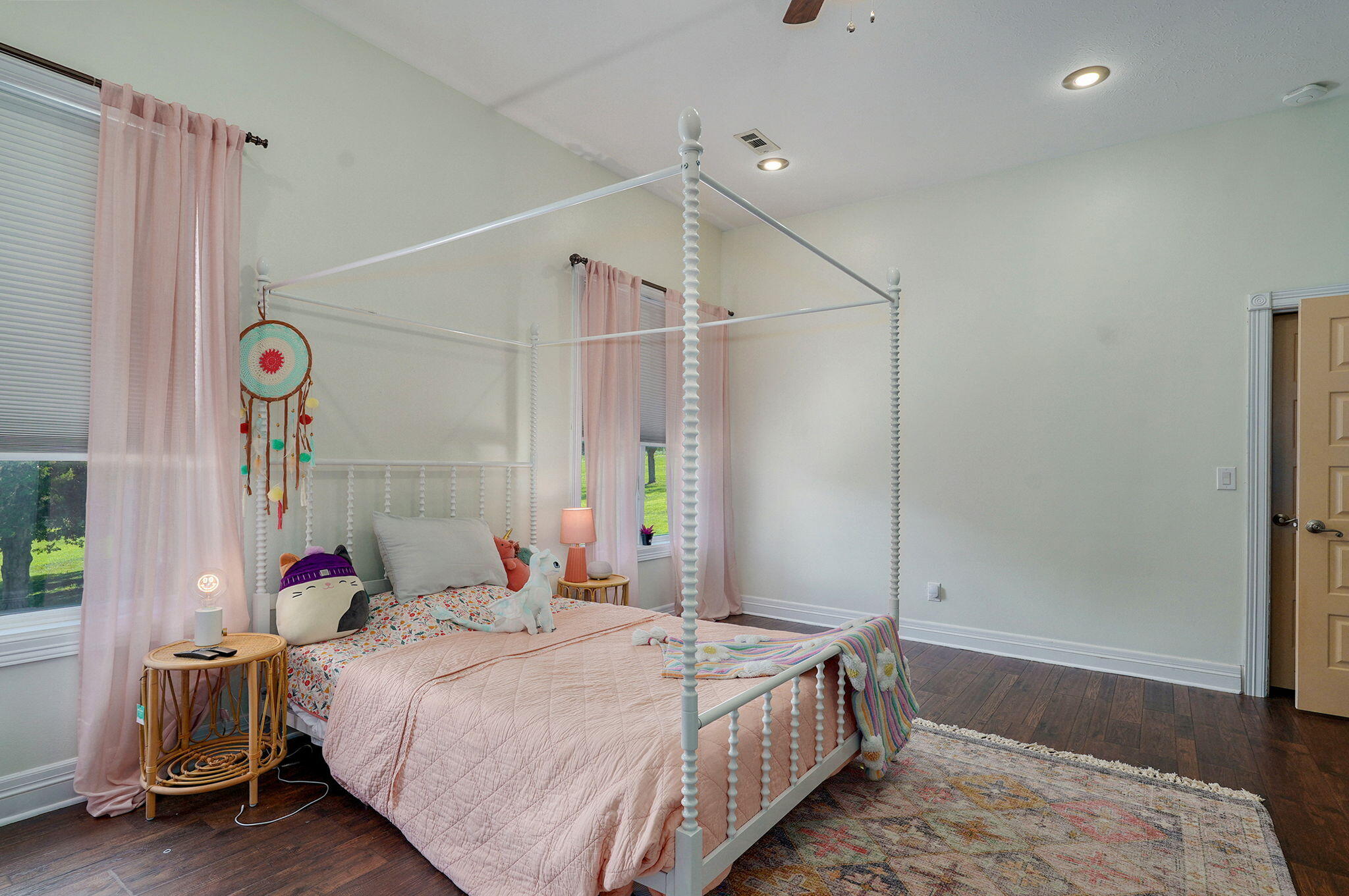 7906 West Farm Road 94 Property Photo 30