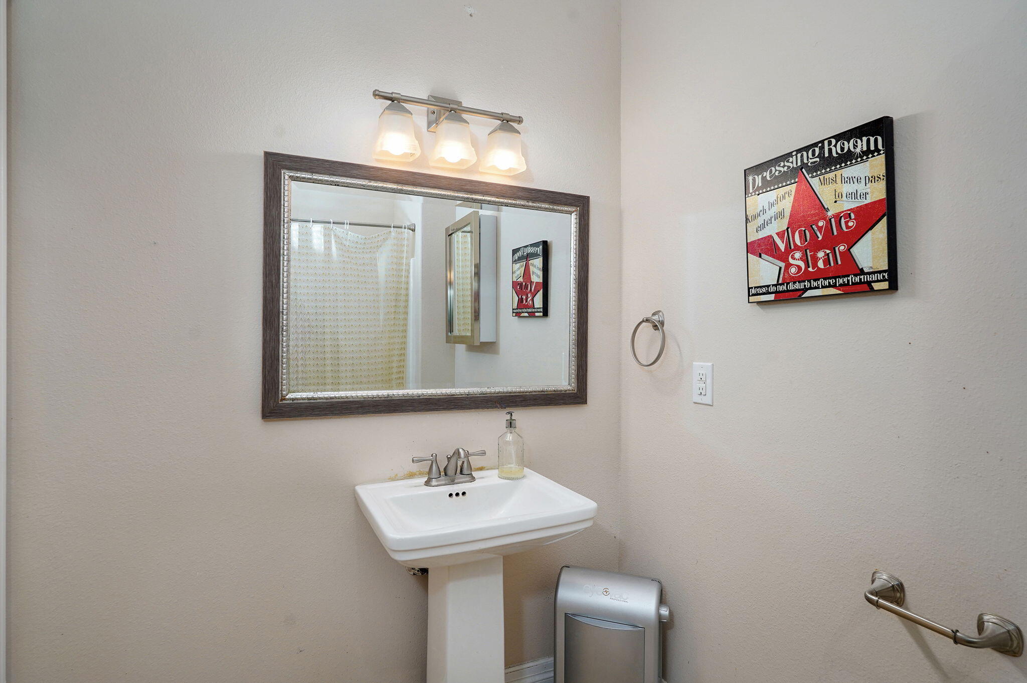 7906 West Farm Road 94 Property Photo 42