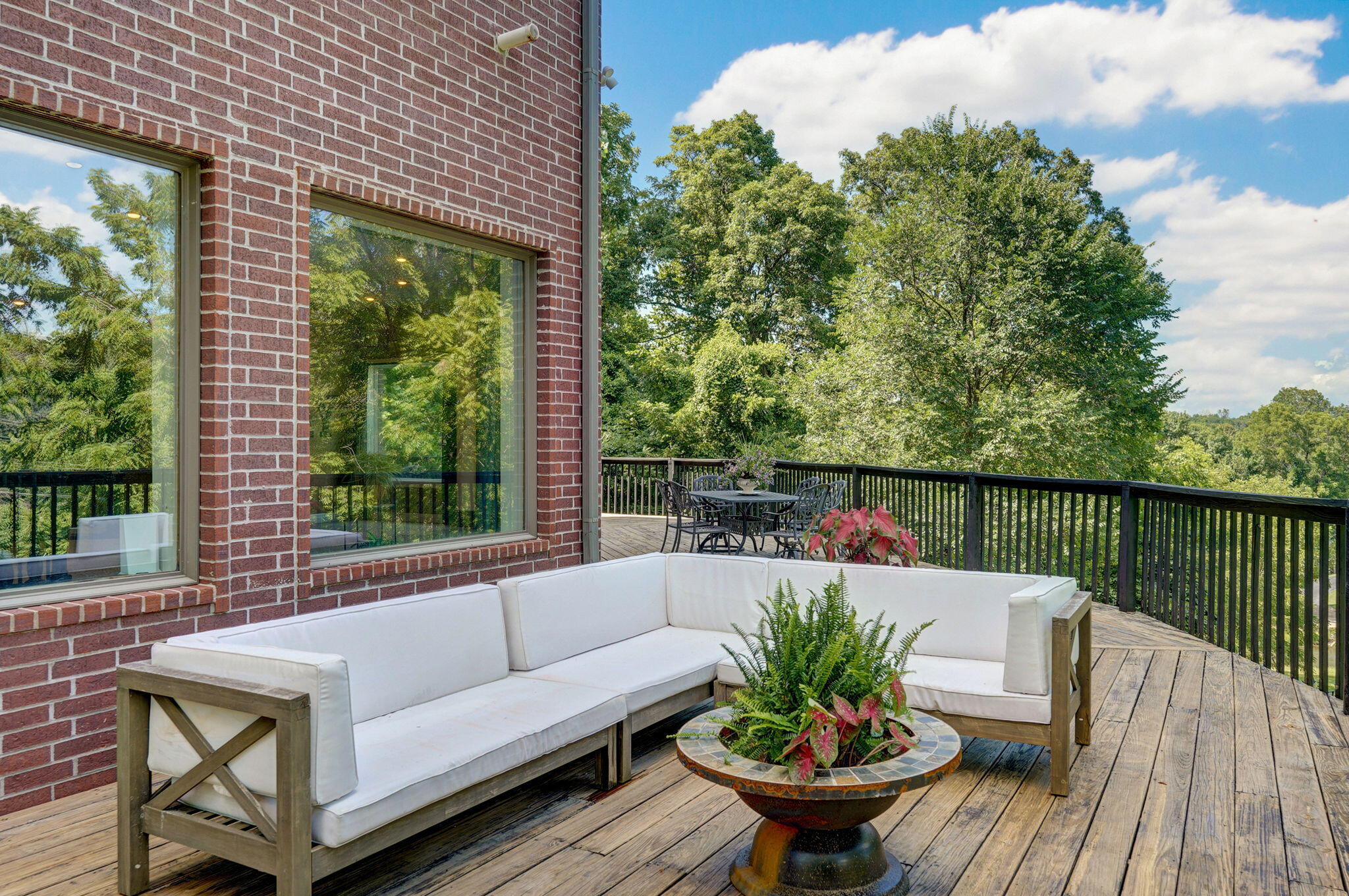 7906 West Farm Road 94 Property Photo 46