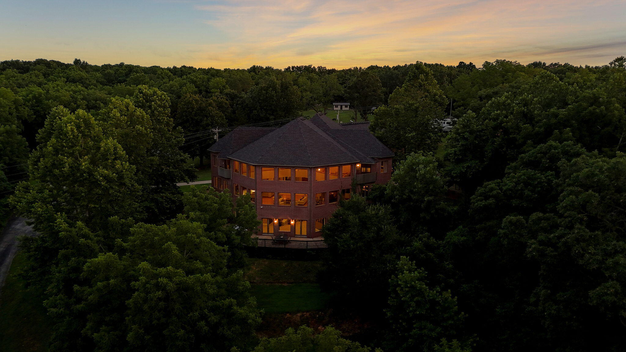 7906 West Farm Road 94 Property Photo 74