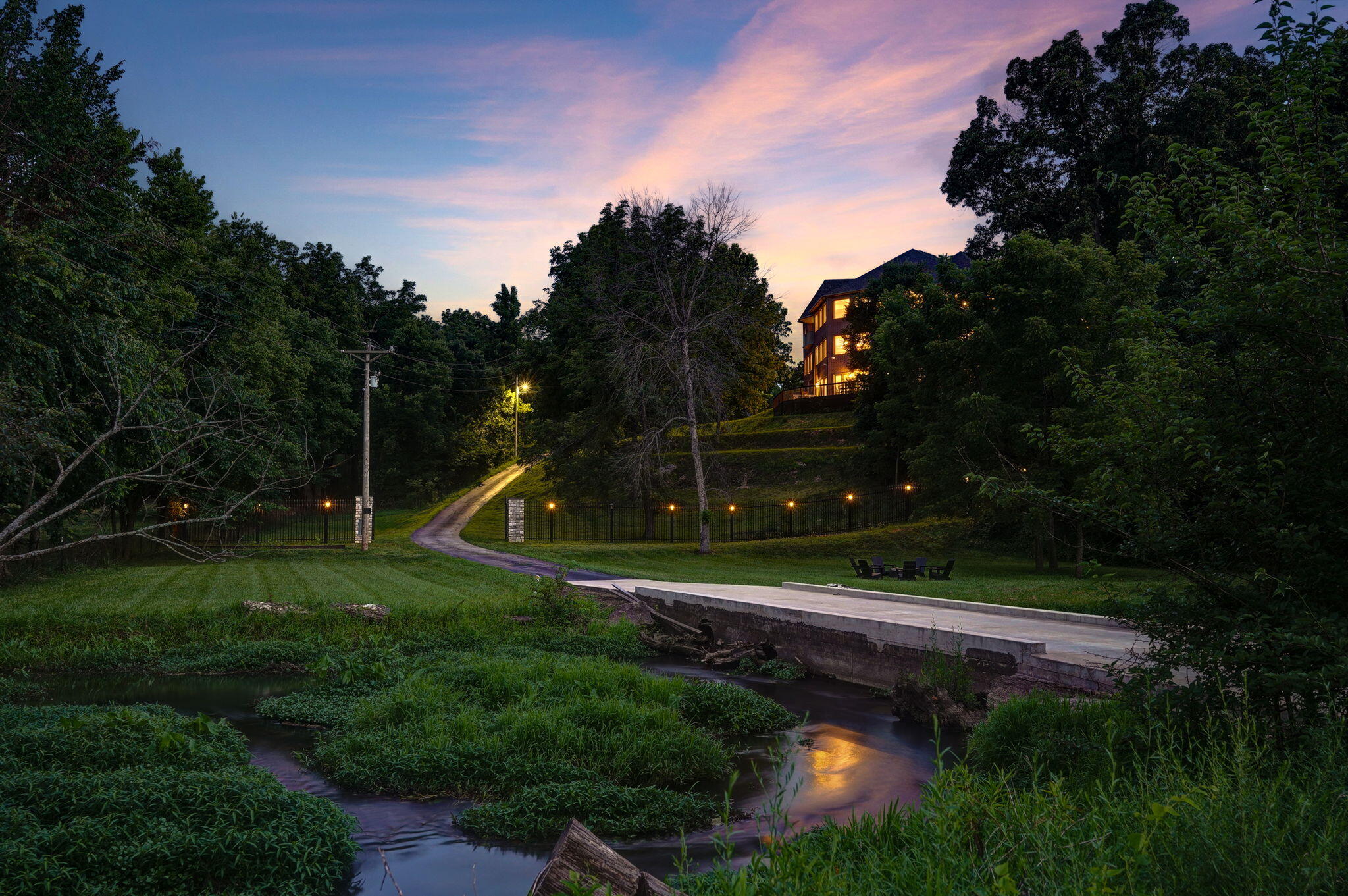 7906 West Farm Road 94 Property Photo 76