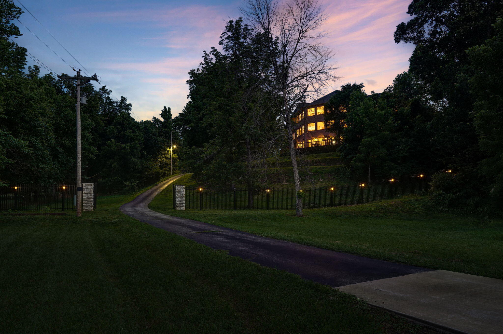 7906 West Farm Road 94 Property Photo 77