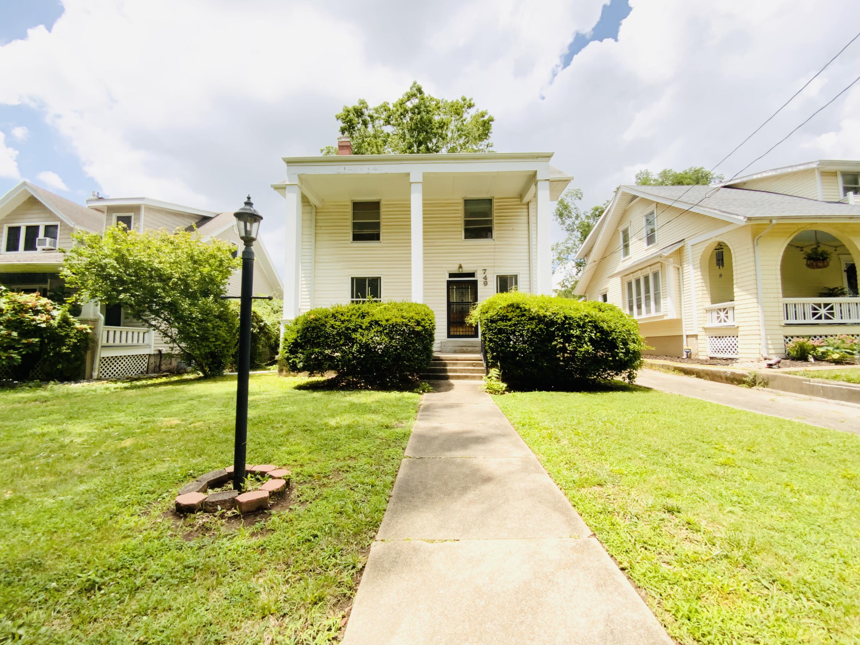 749 South Pickwick Avenue Property Photo 2