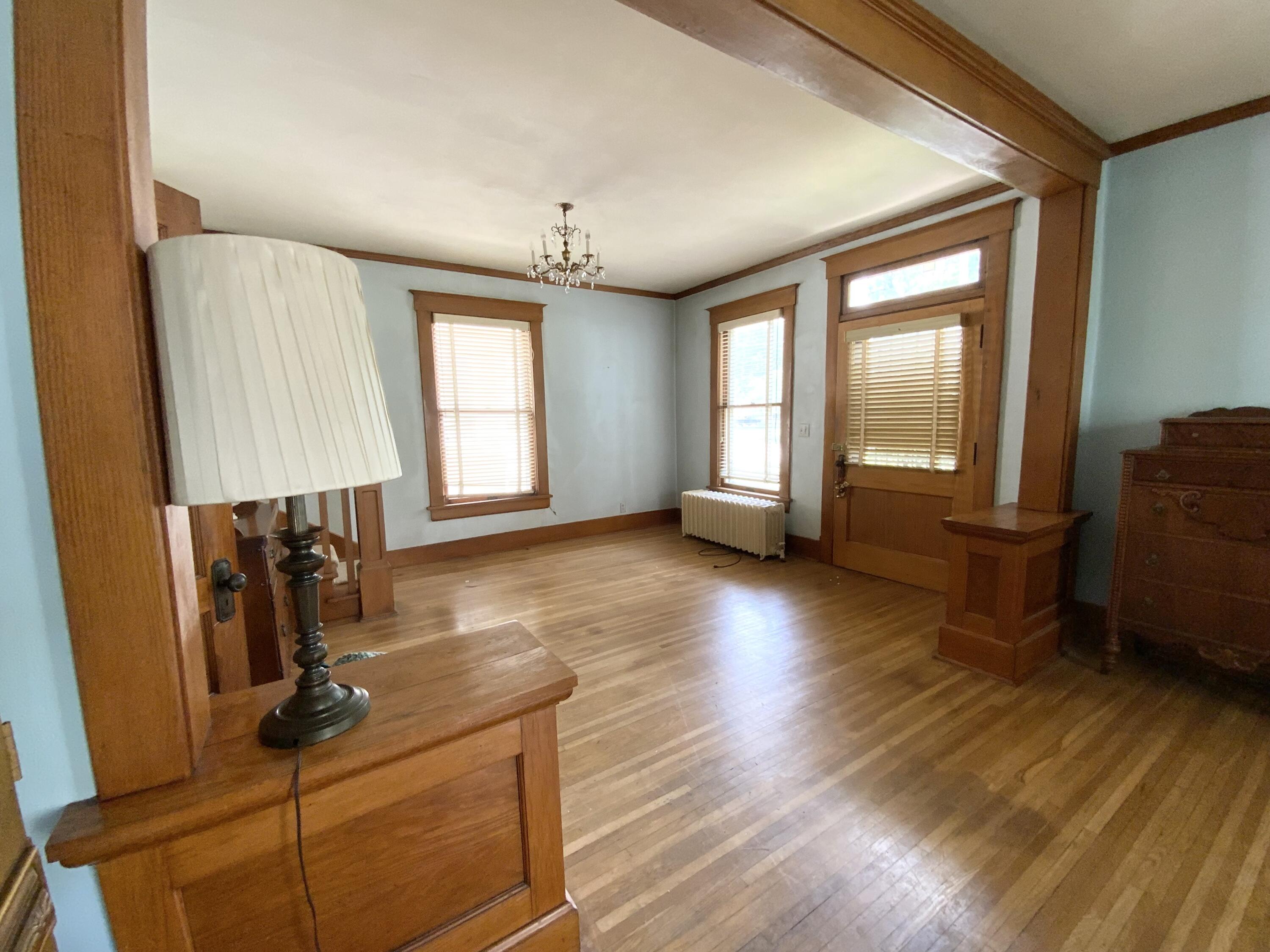 749 South Pickwick Avenue Property Photo 3