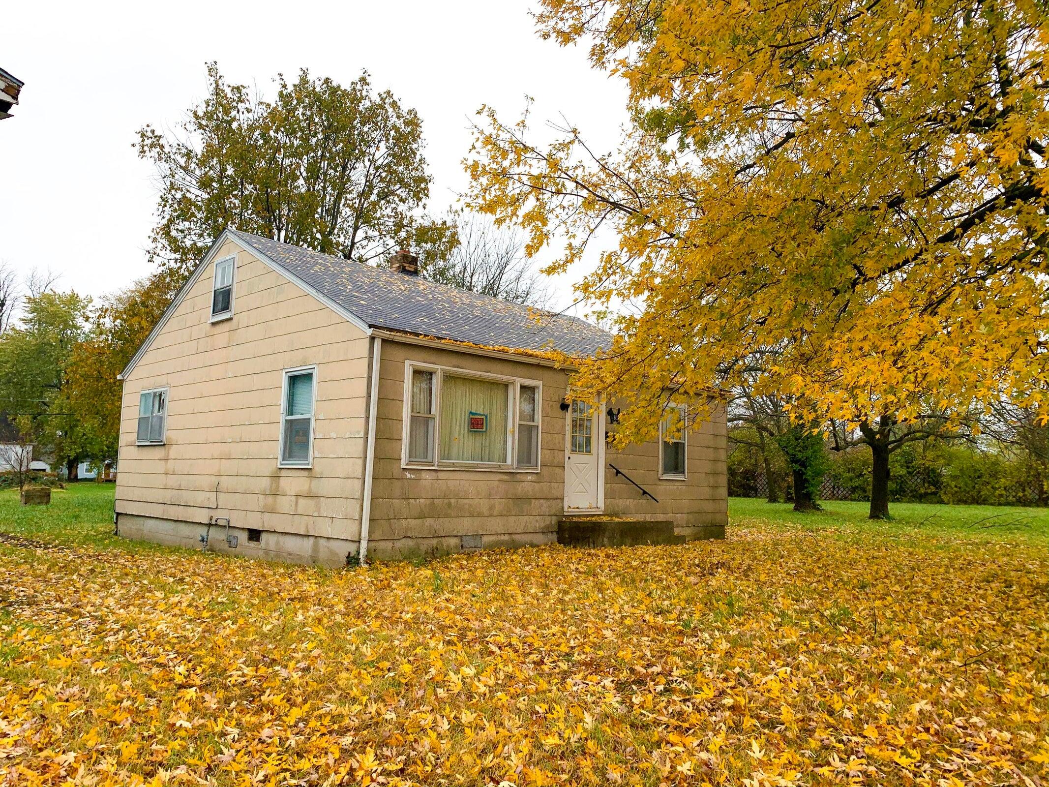 1638 East Florida Street Property Photo 1