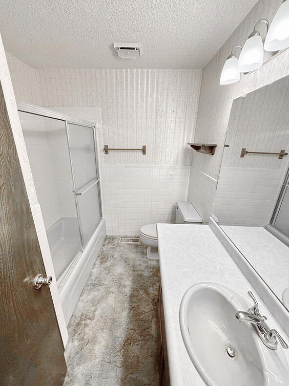 1406 South Summer Street Property Photo 16